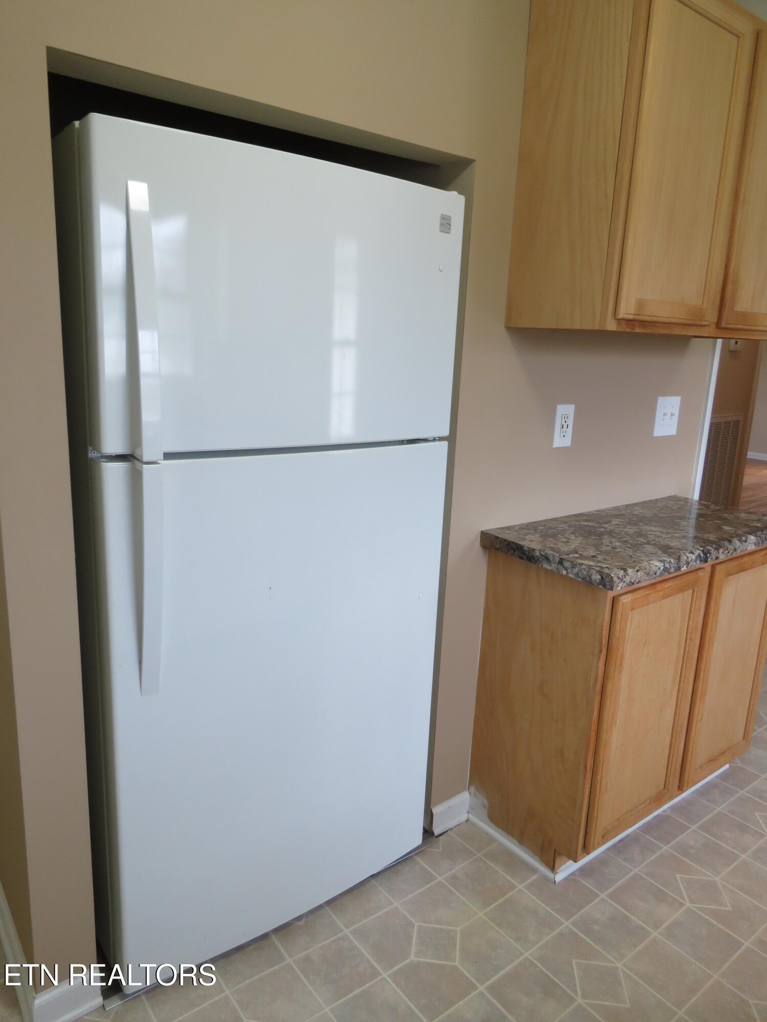 101 W Sheridan Place Oak Ridge TN 37830