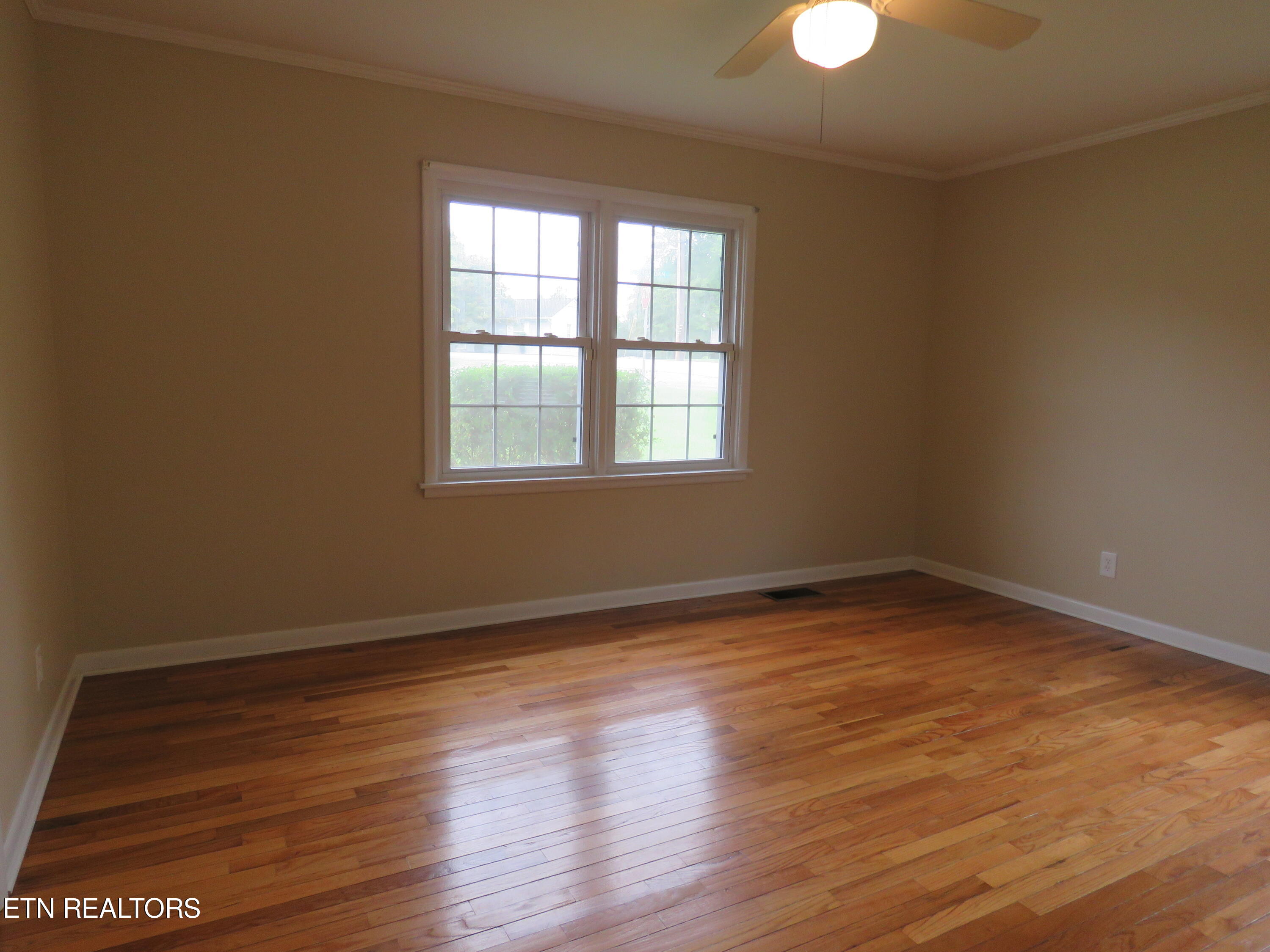 101 W Sheridan Place Oak Ridge TN 37830