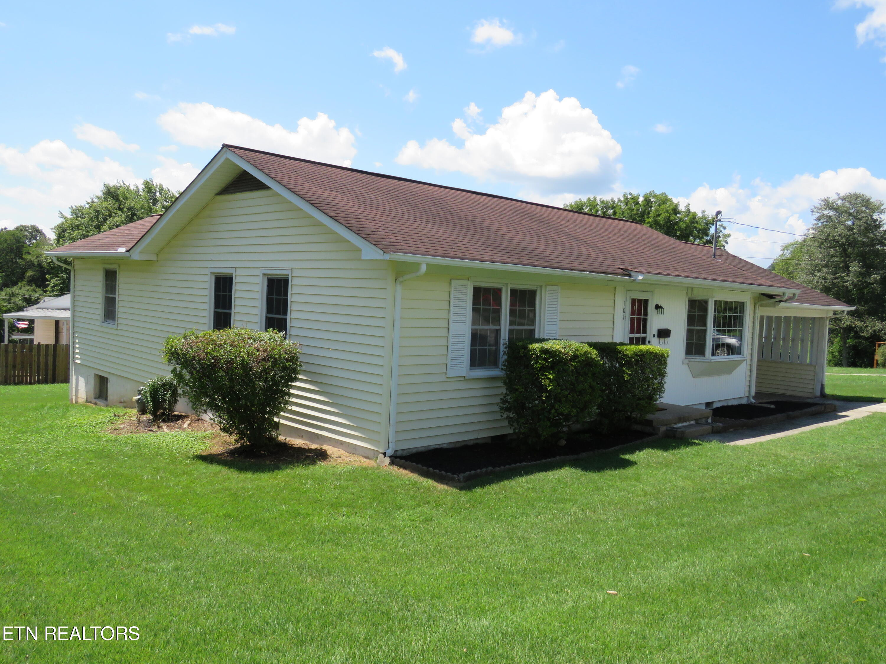 101 W Sheridan Place Oak Ridge TN 37830