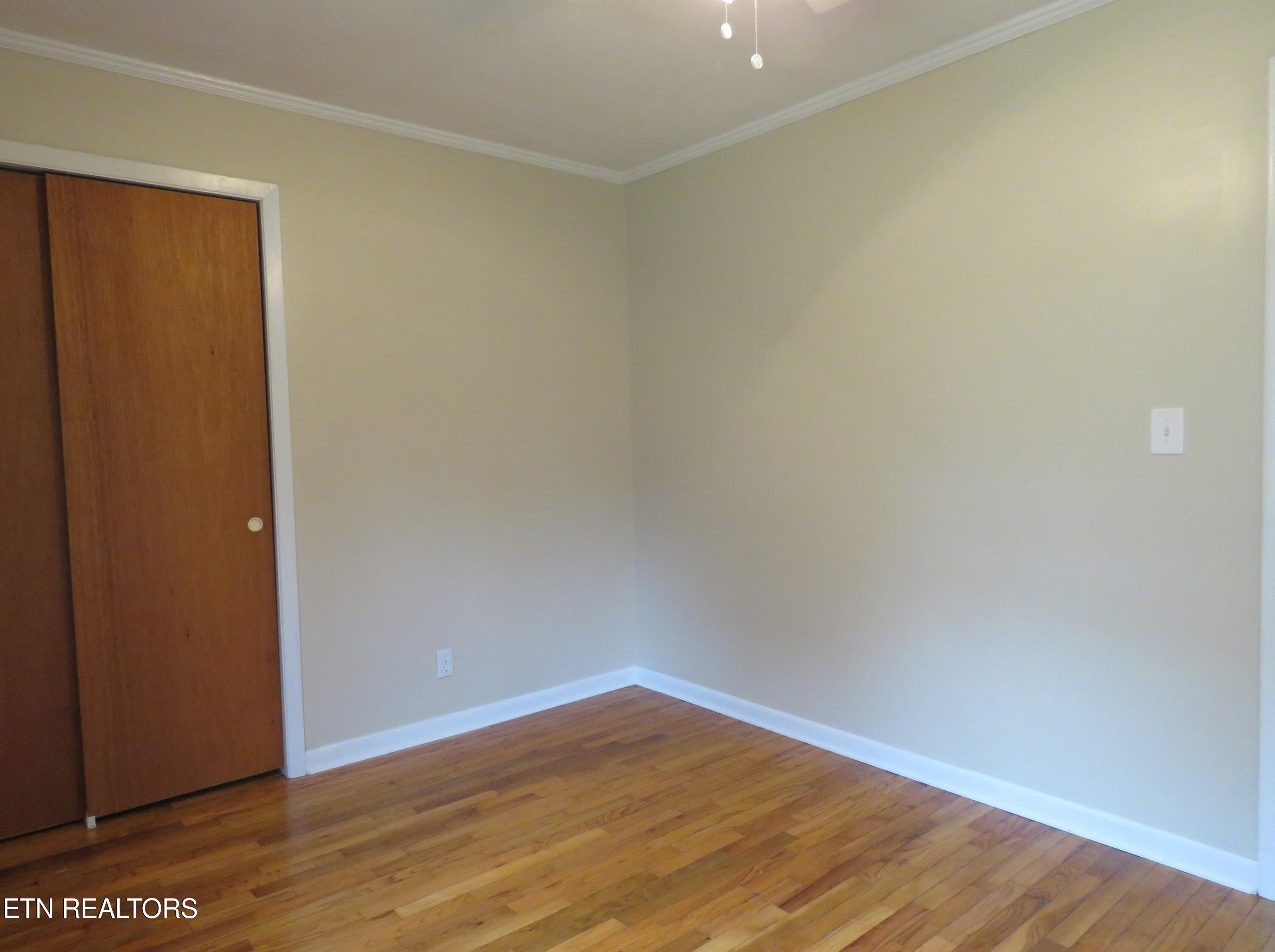 101 W Sheridan Place Oak Ridge TN 37830