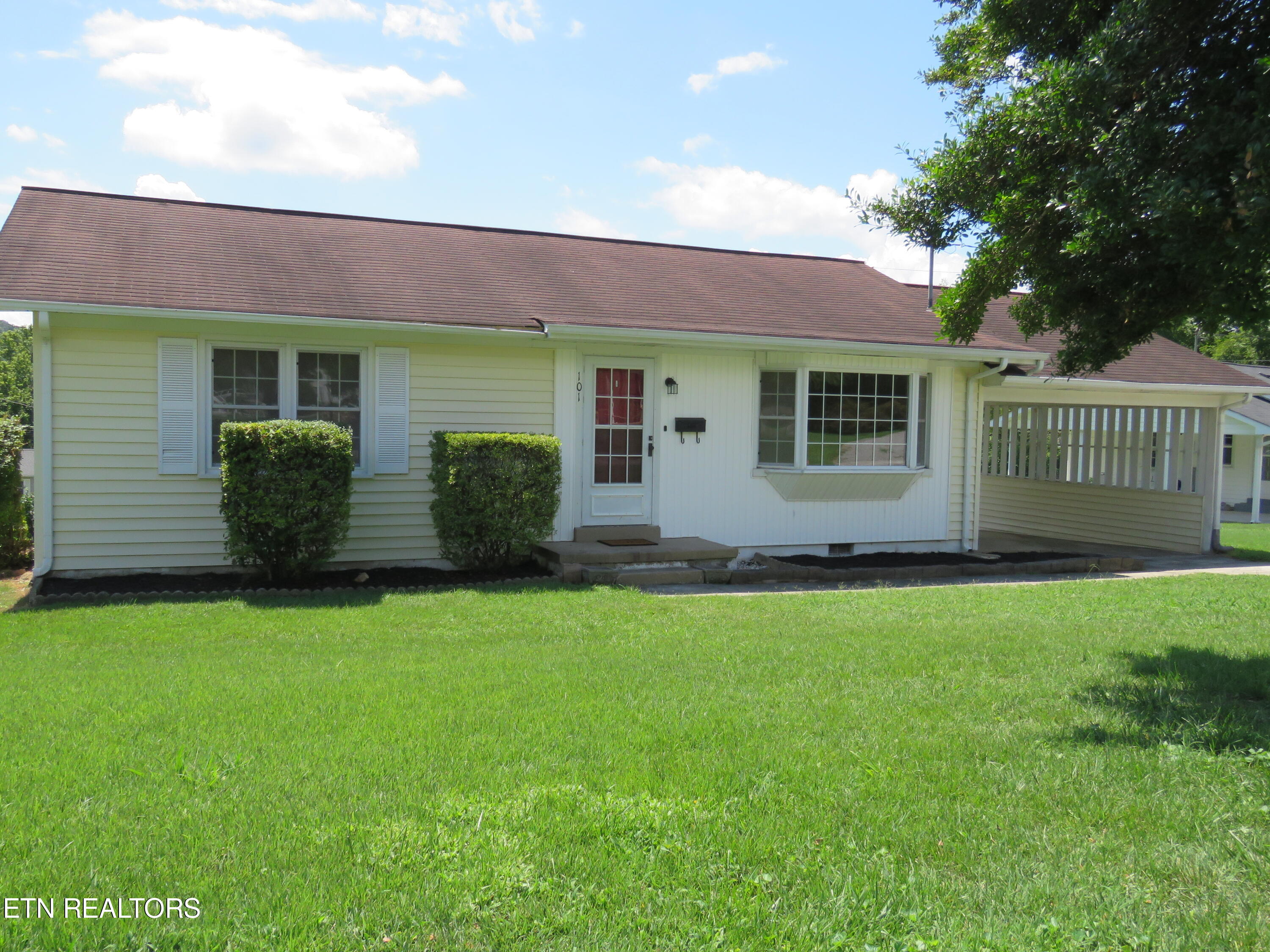 101 W Sheridan Place Oak Ridge TN 37830