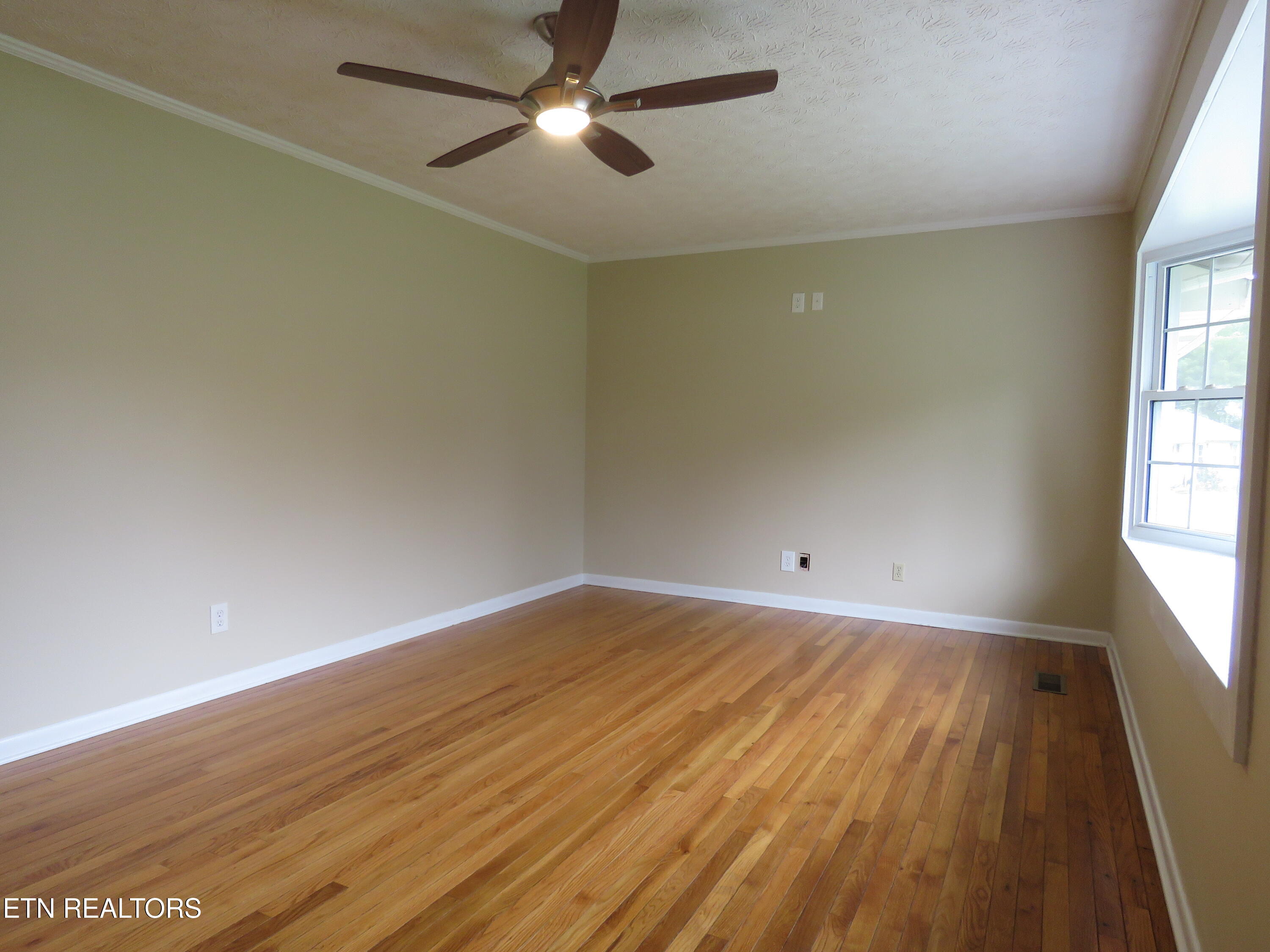 101 W Sheridan Place Oak Ridge TN 37830