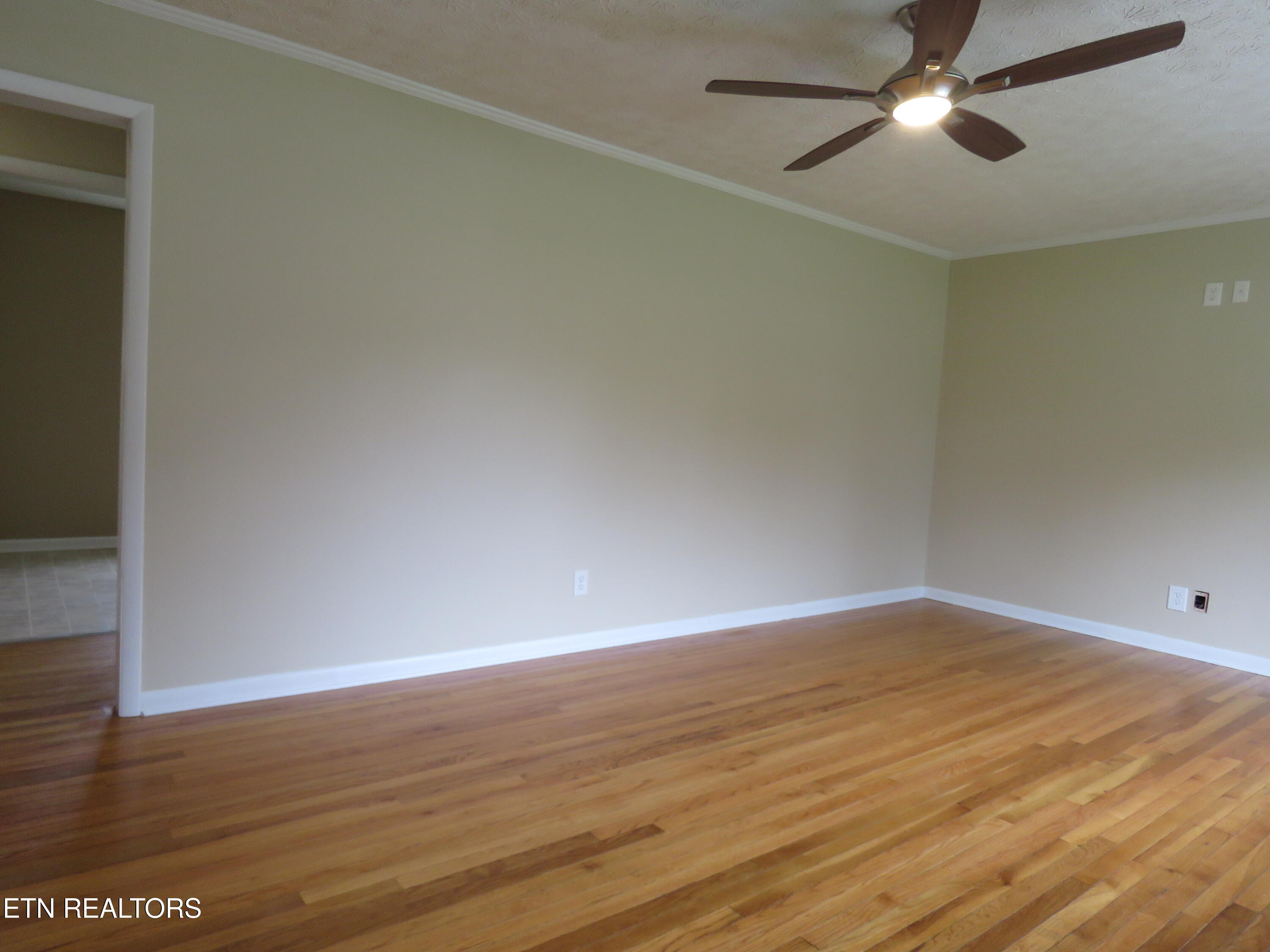 101 W Sheridan Place Oak Ridge TN 37830