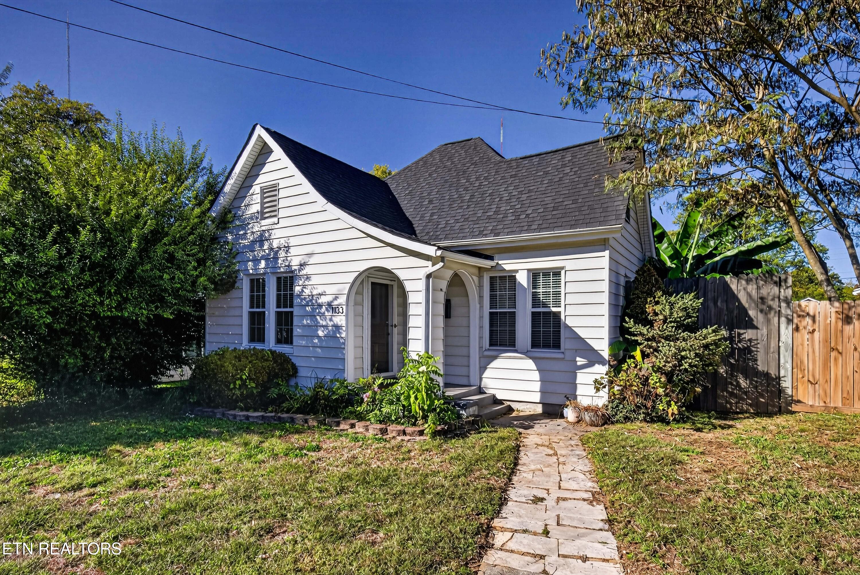 1133 Hiawassee Avenue Knoxville TN 37917