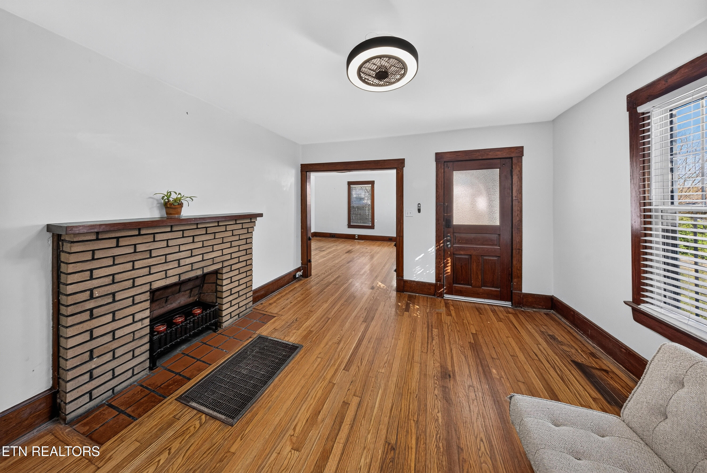 1133 Hiawassee Avenue Knoxville TN 37917