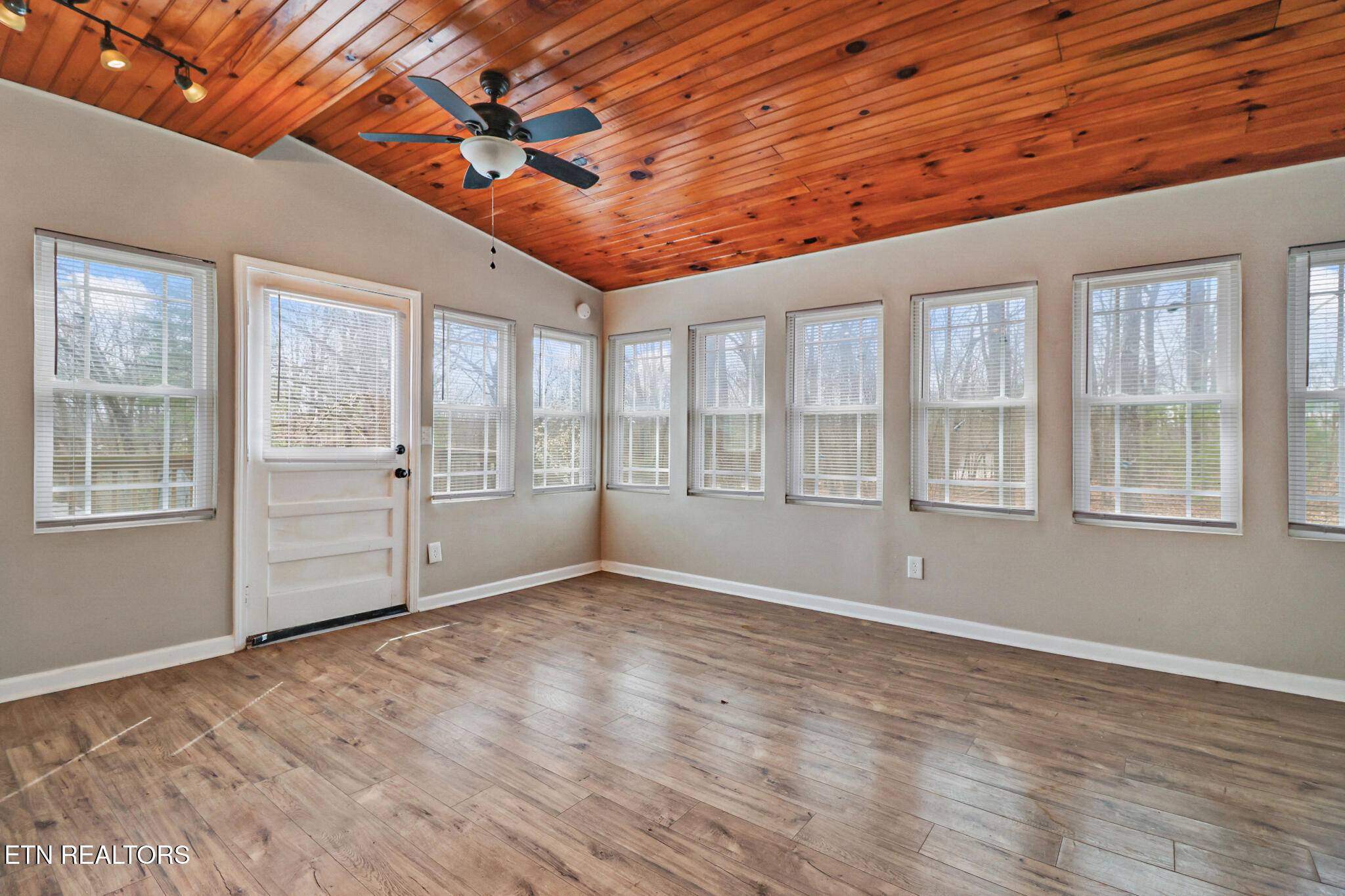 106 Jasper Drive Crossville TN 38558