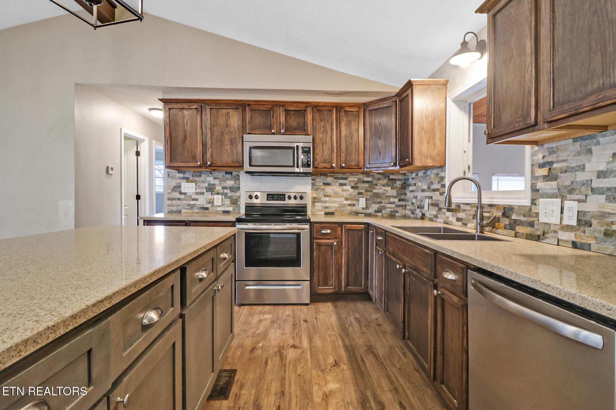106 Jasper Drive Crossville TN 38558