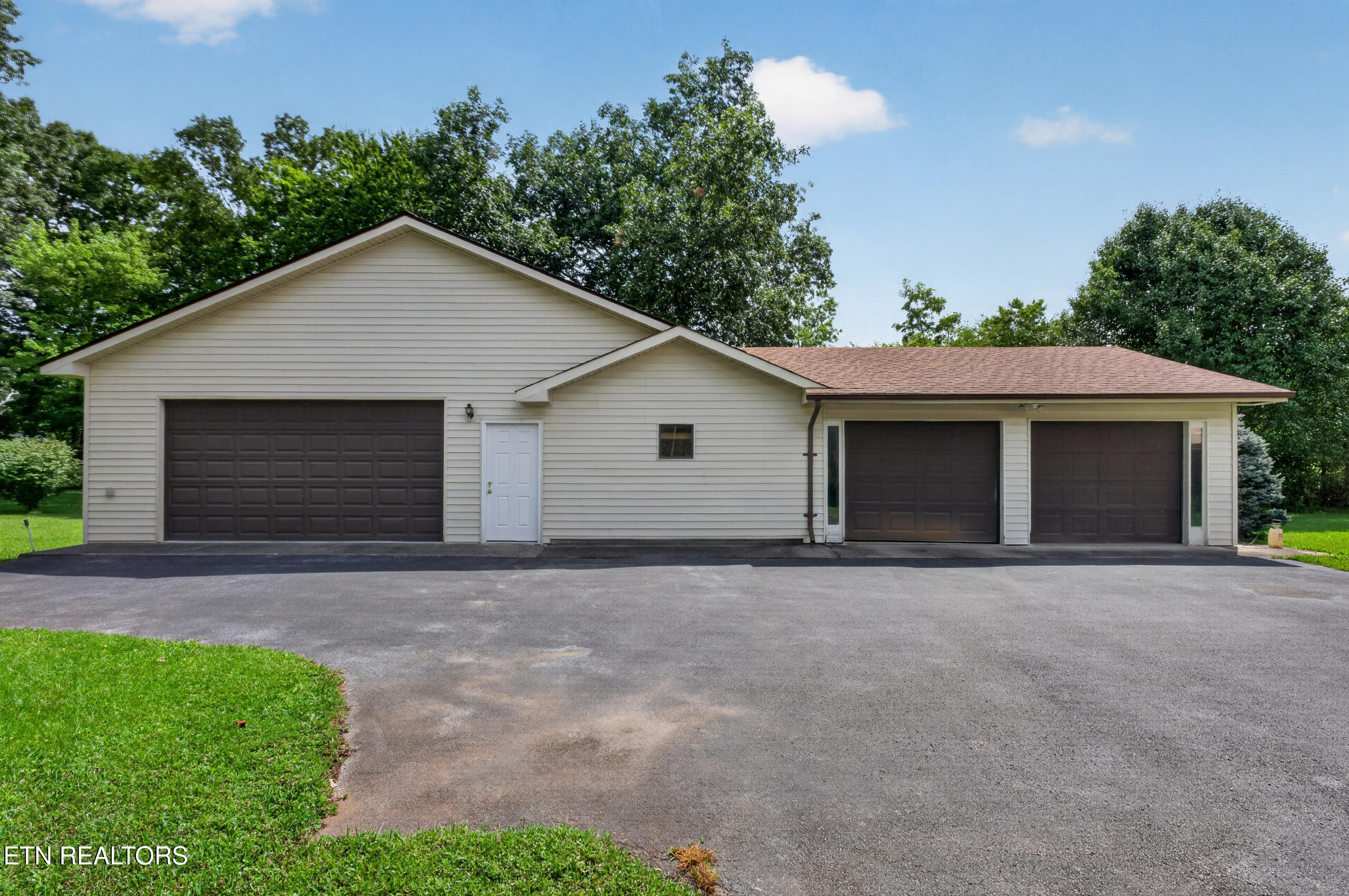705 Highland Drive Crossville TN 38572