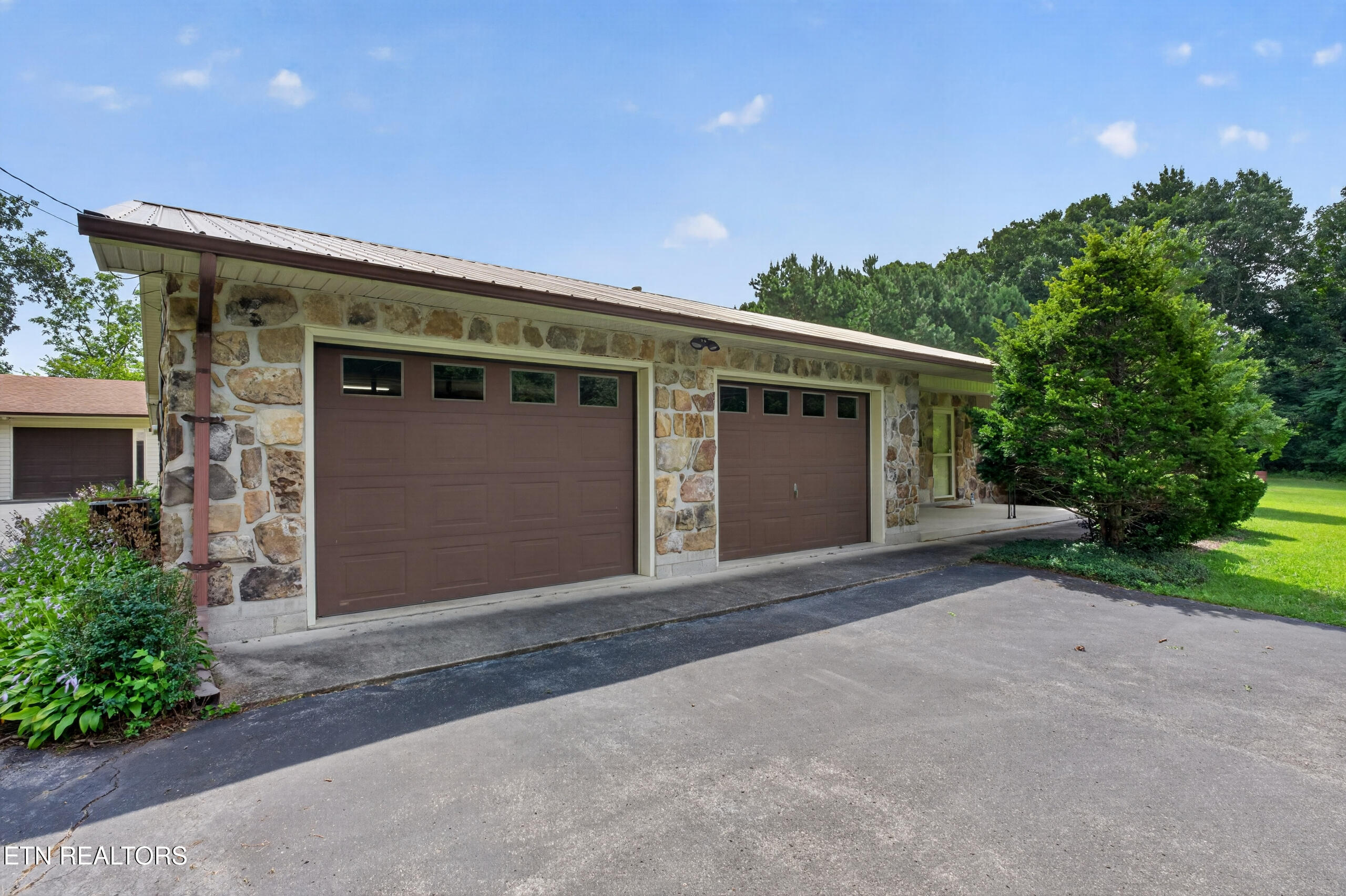 705 Highland Drive Crossville TN 38572