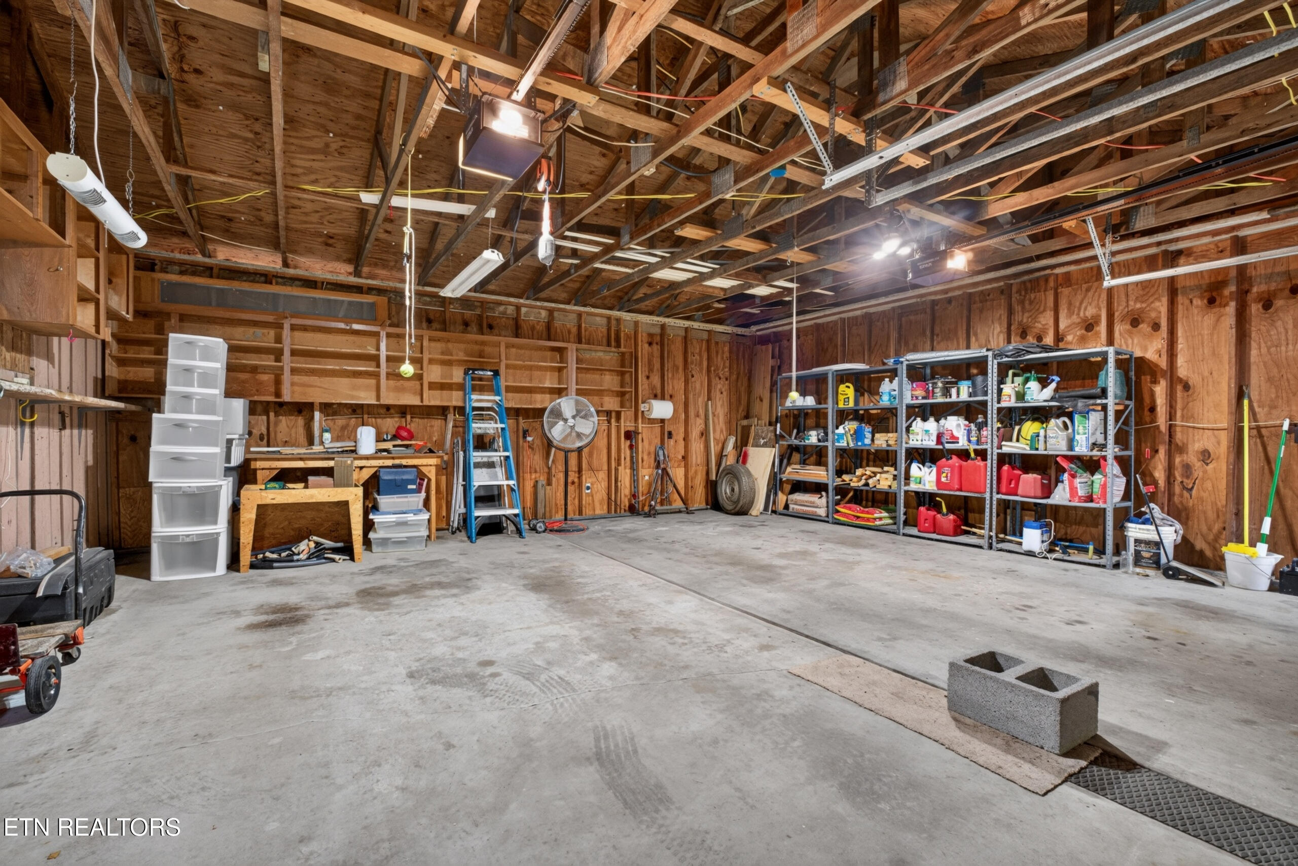 705 Highland Drive Crossville TN 38572