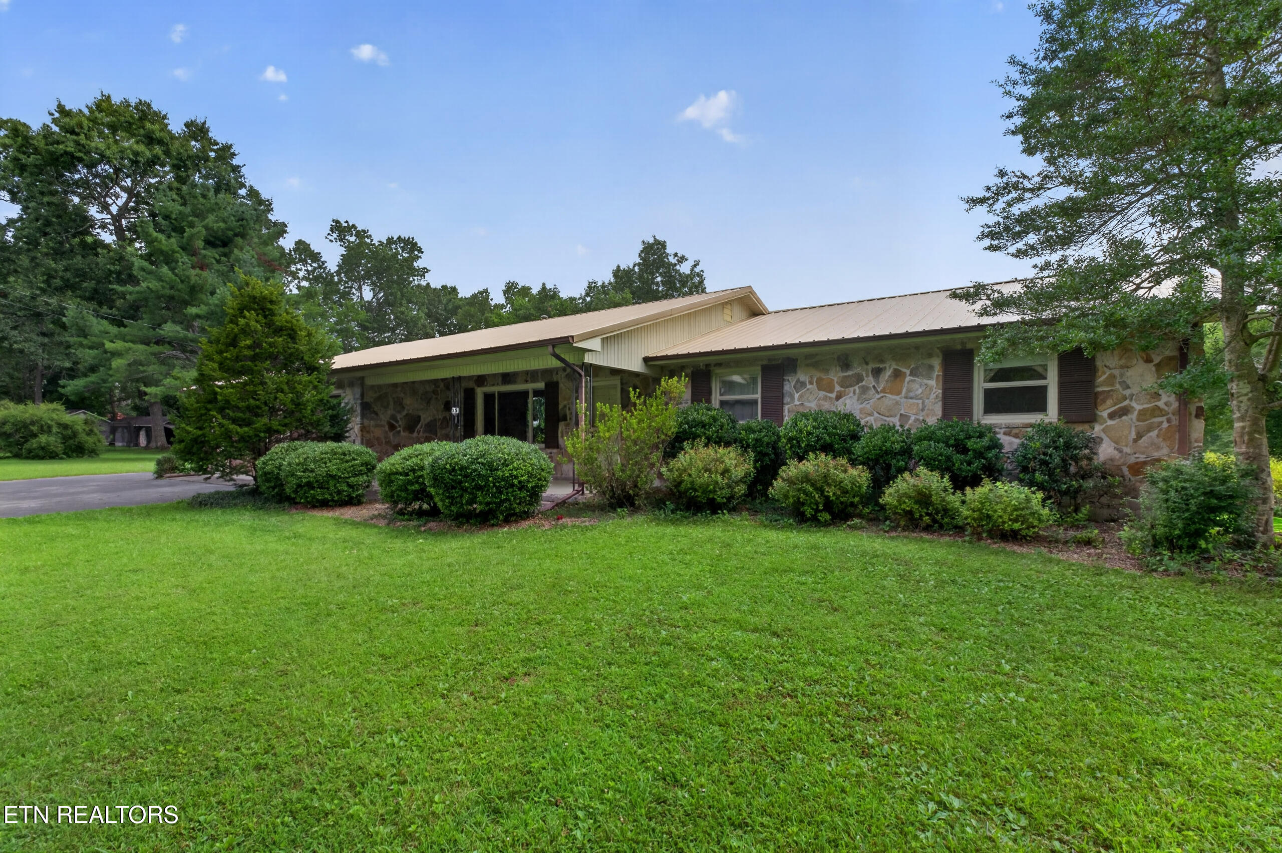 705 Highland Drive Crossville TN 38572