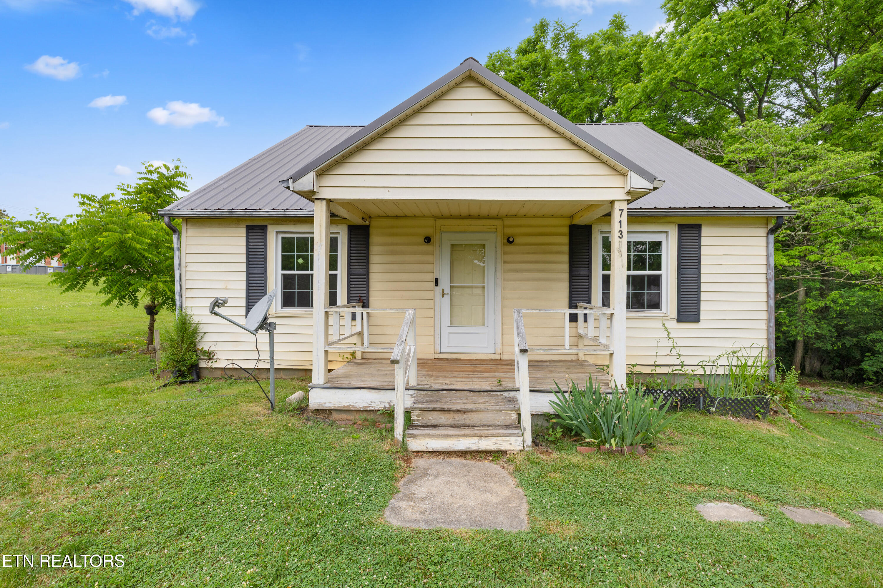 713 Rutledge Avenue Morristown TN 37813