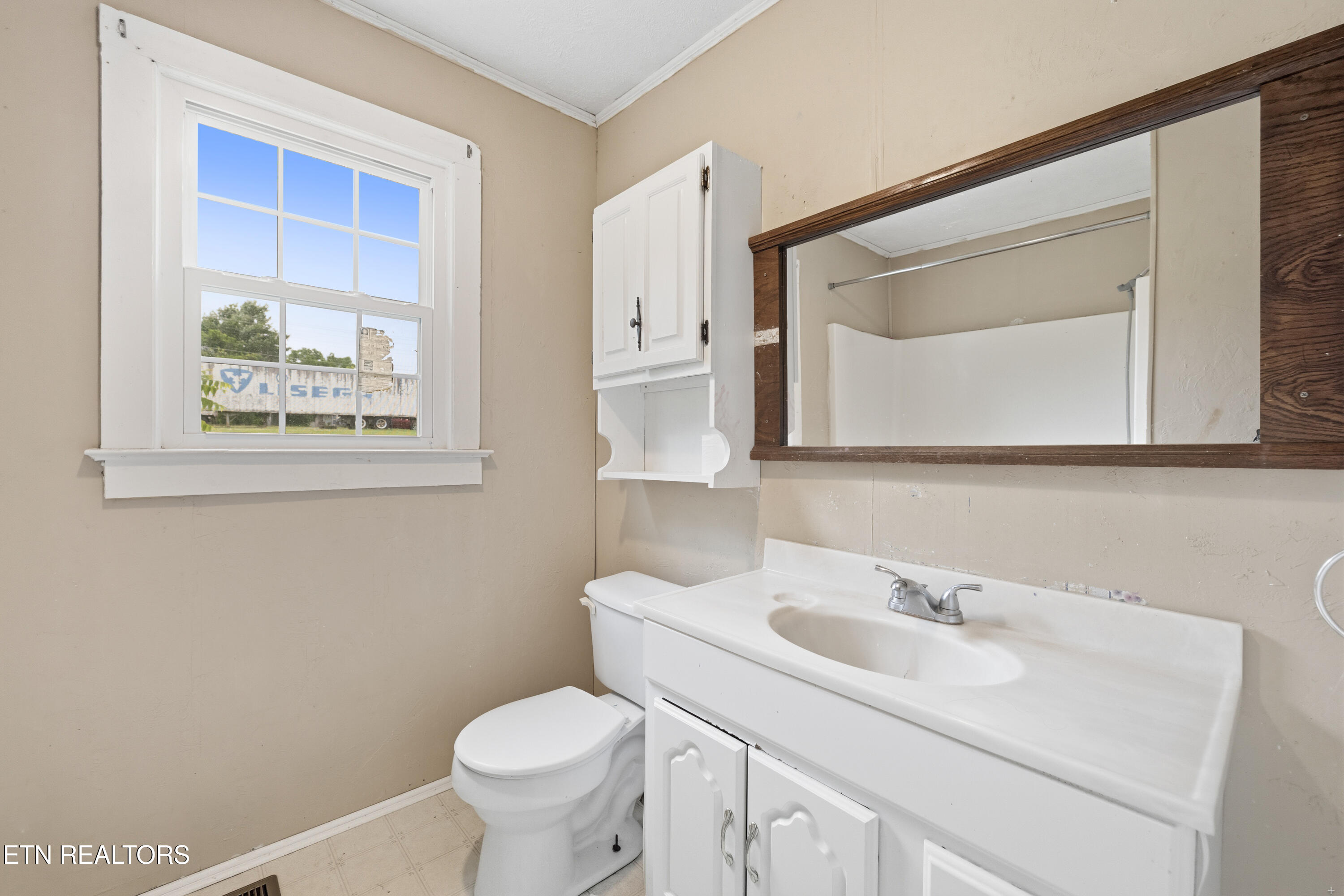 713 Rutledge Avenue Morristown TN 37813