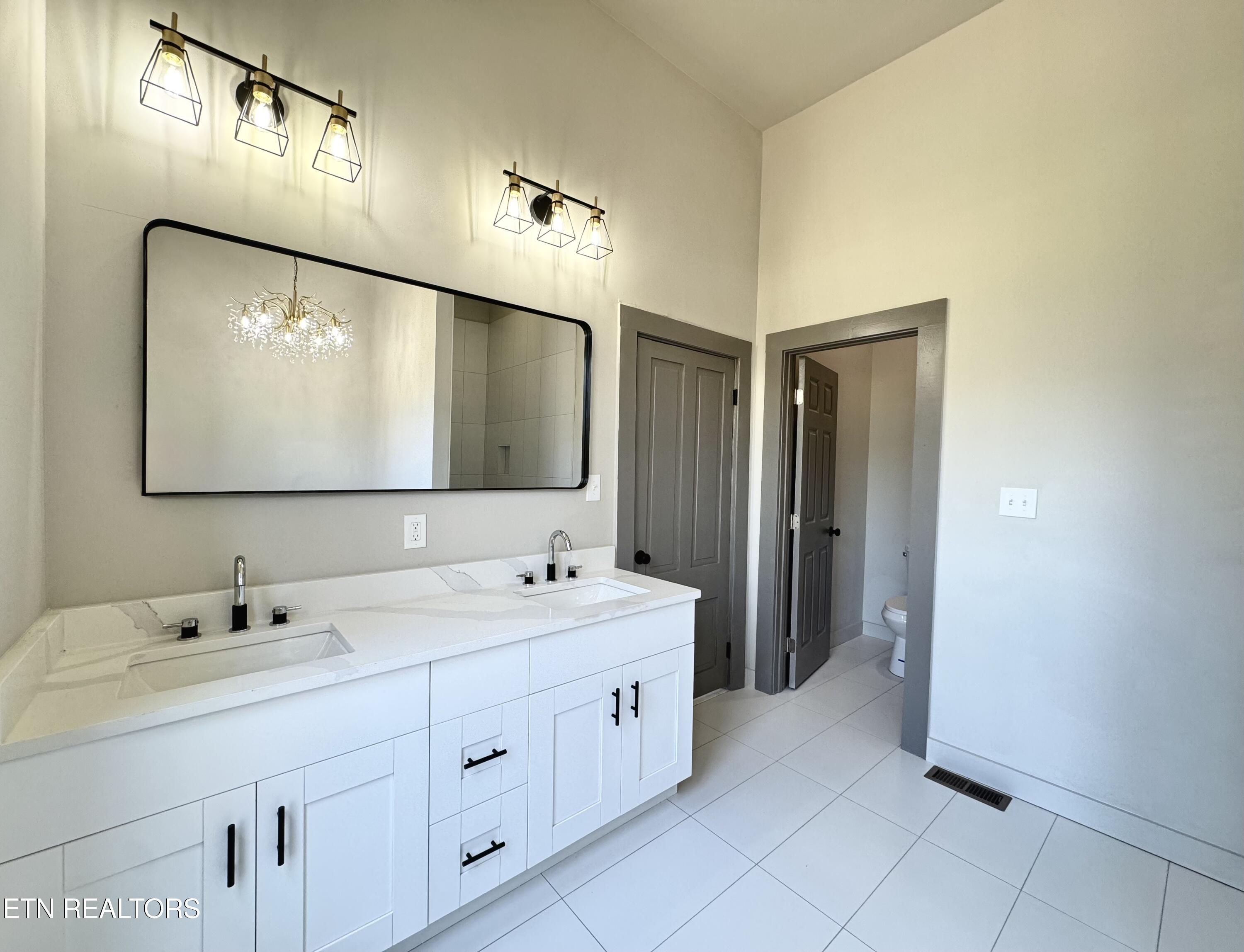 304 Broad Street Sweetwater TN 37874