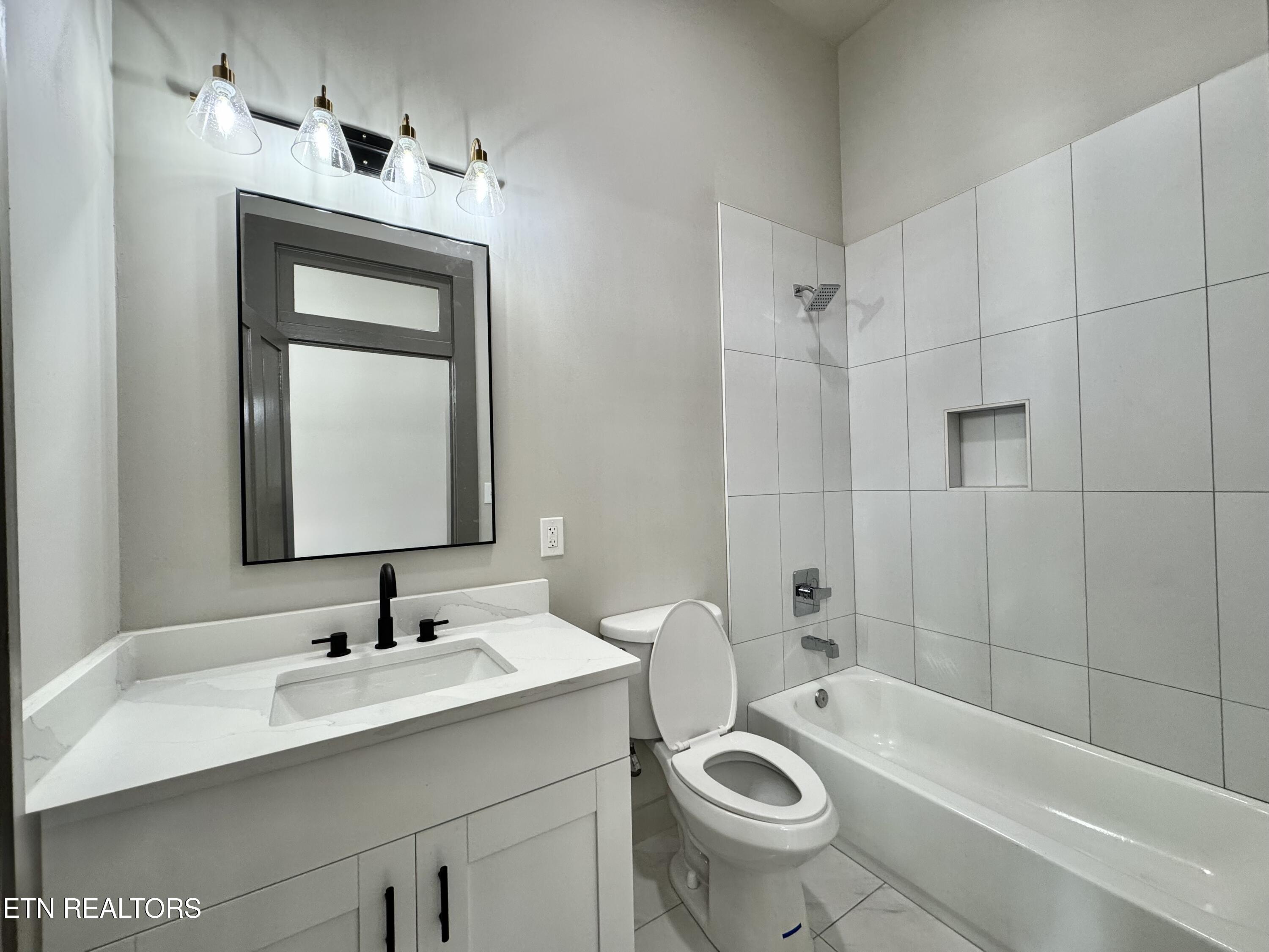 304 Broad Street Sweetwater TN 37874