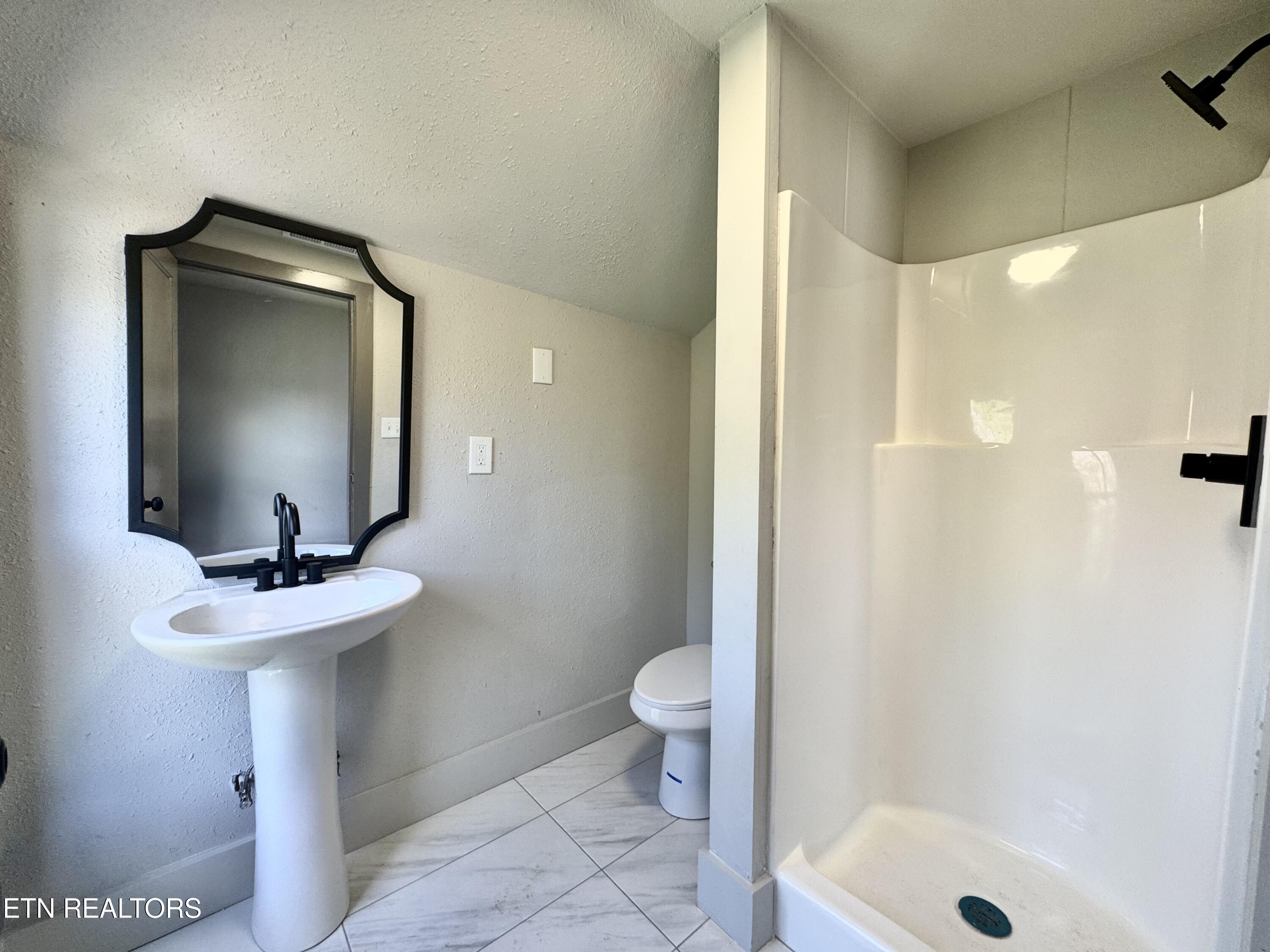 304 Broad Street Sweetwater TN 37874