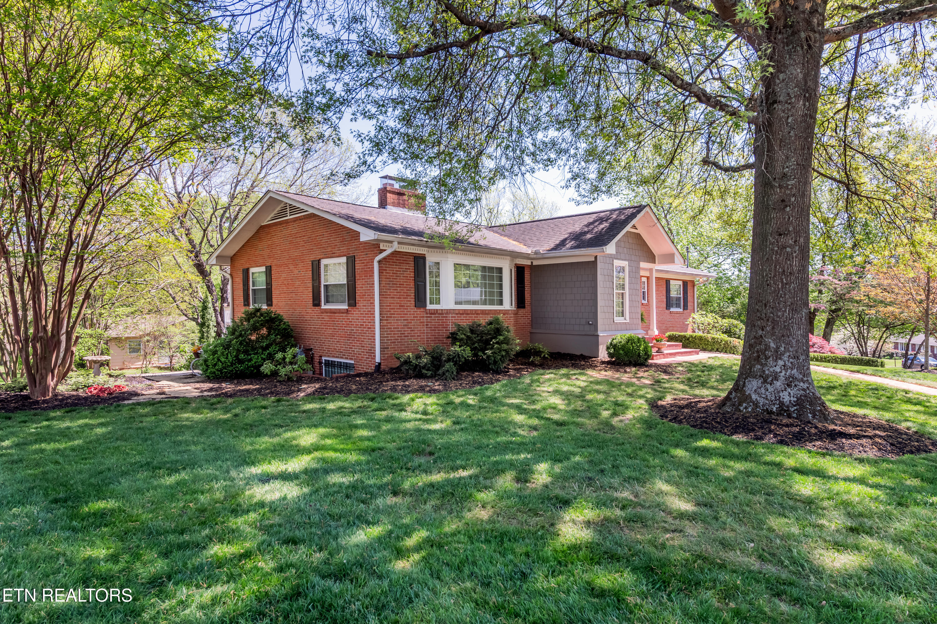7813 Sheffield Drive Knoxville TN 37909