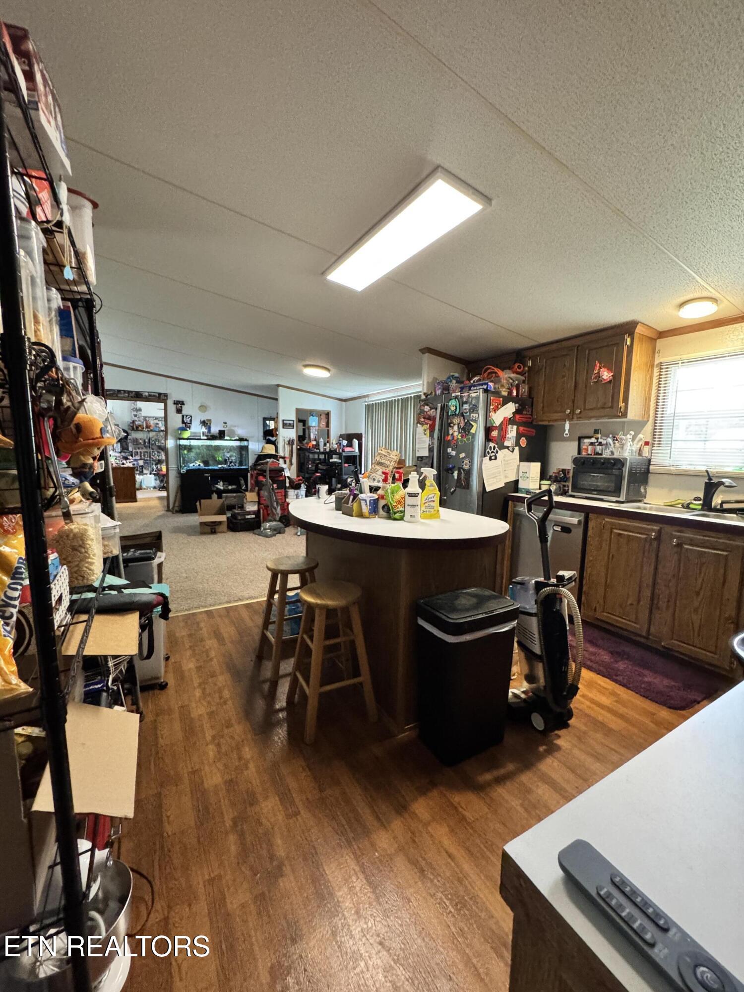 102 Loggers Lane Clinton TN 37716