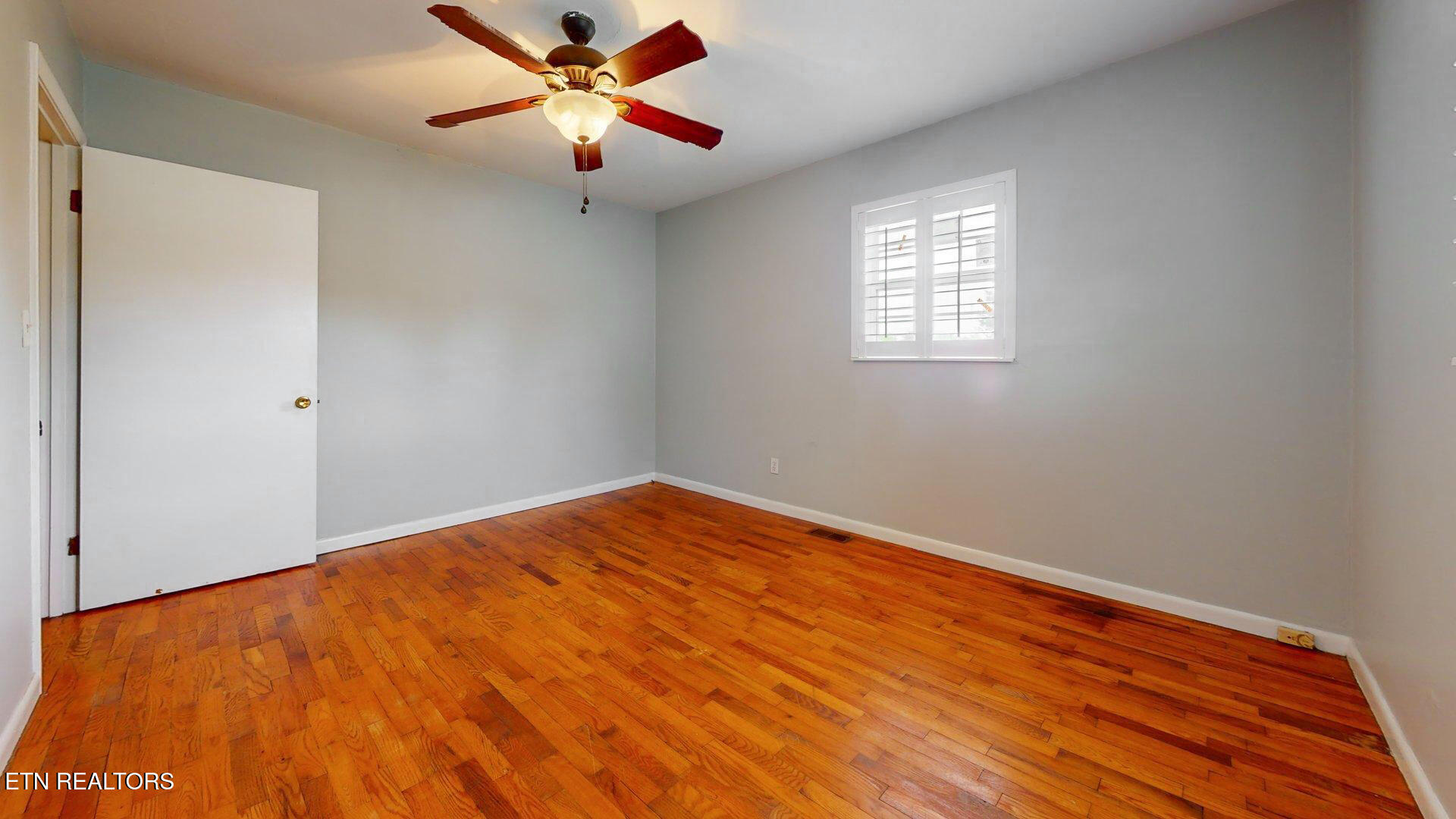 1620 Gail Street Loudon TN 37774