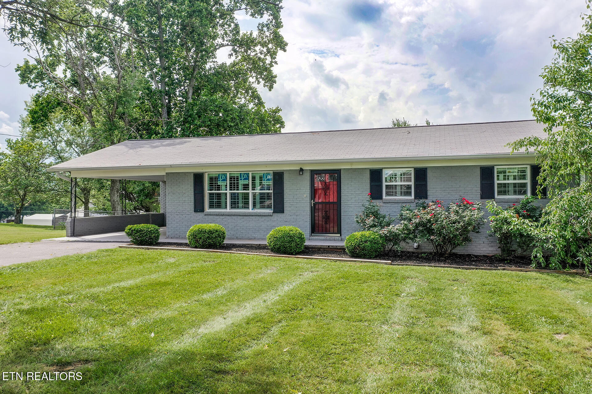 1620 Gail Street Loudon TN 37774