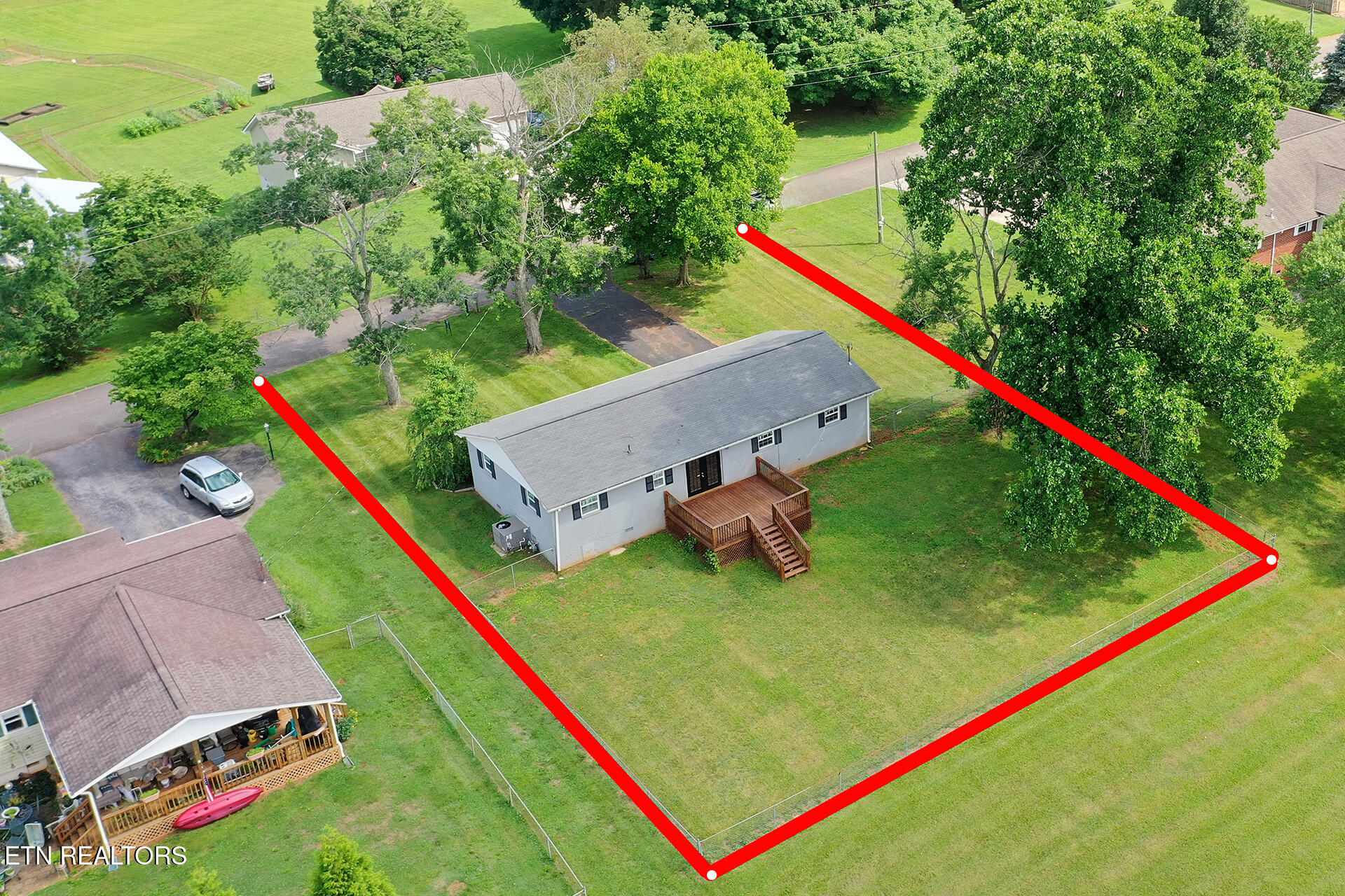 1620 Gail Street Loudon TN 37774