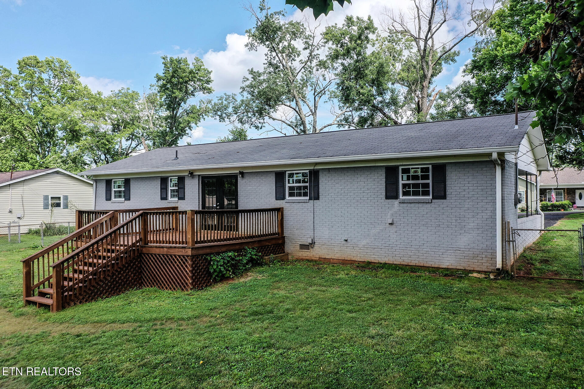 1620 Gail Street Loudon TN 37774