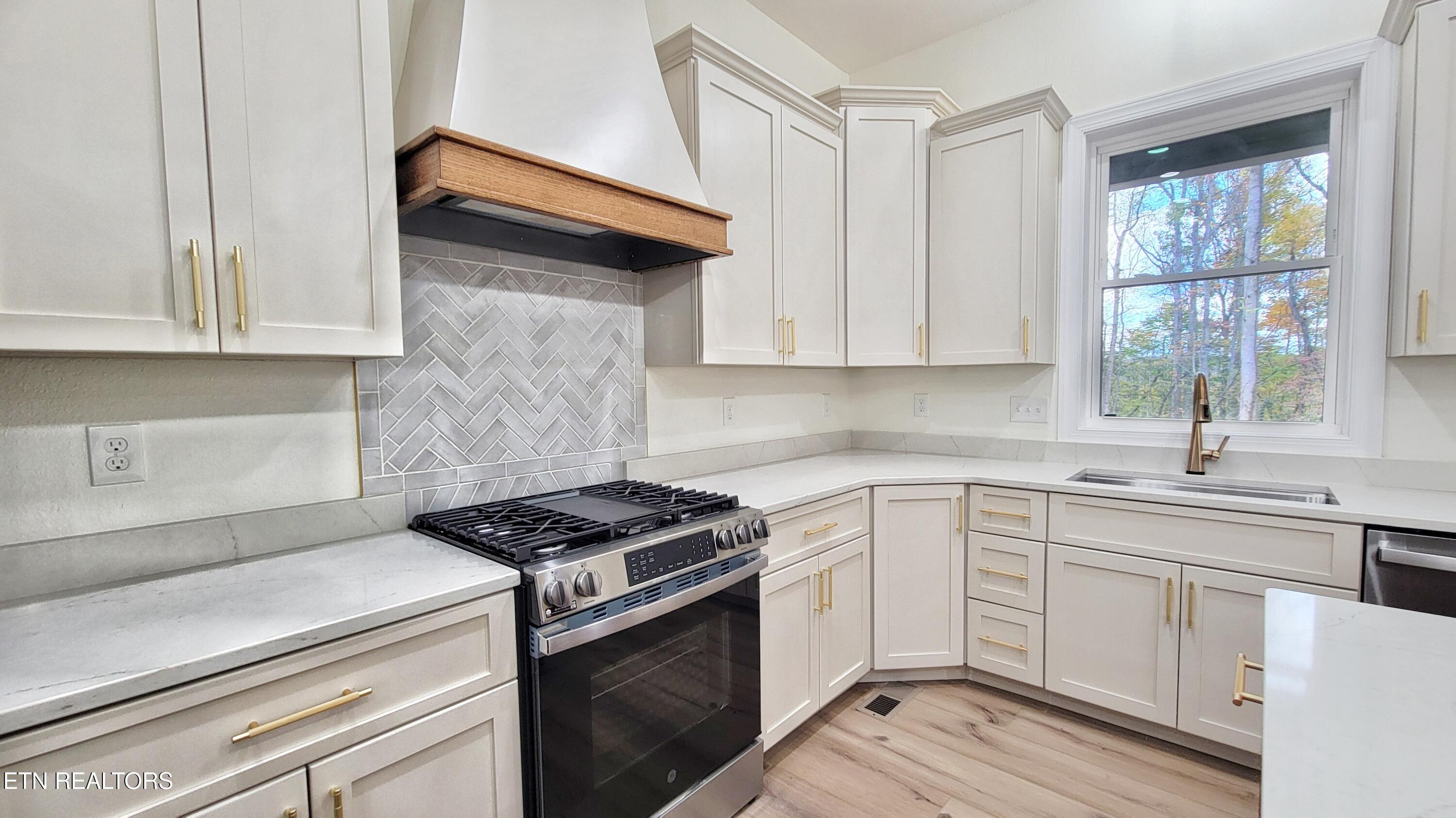236 Meadowood Road Newport TN 37821