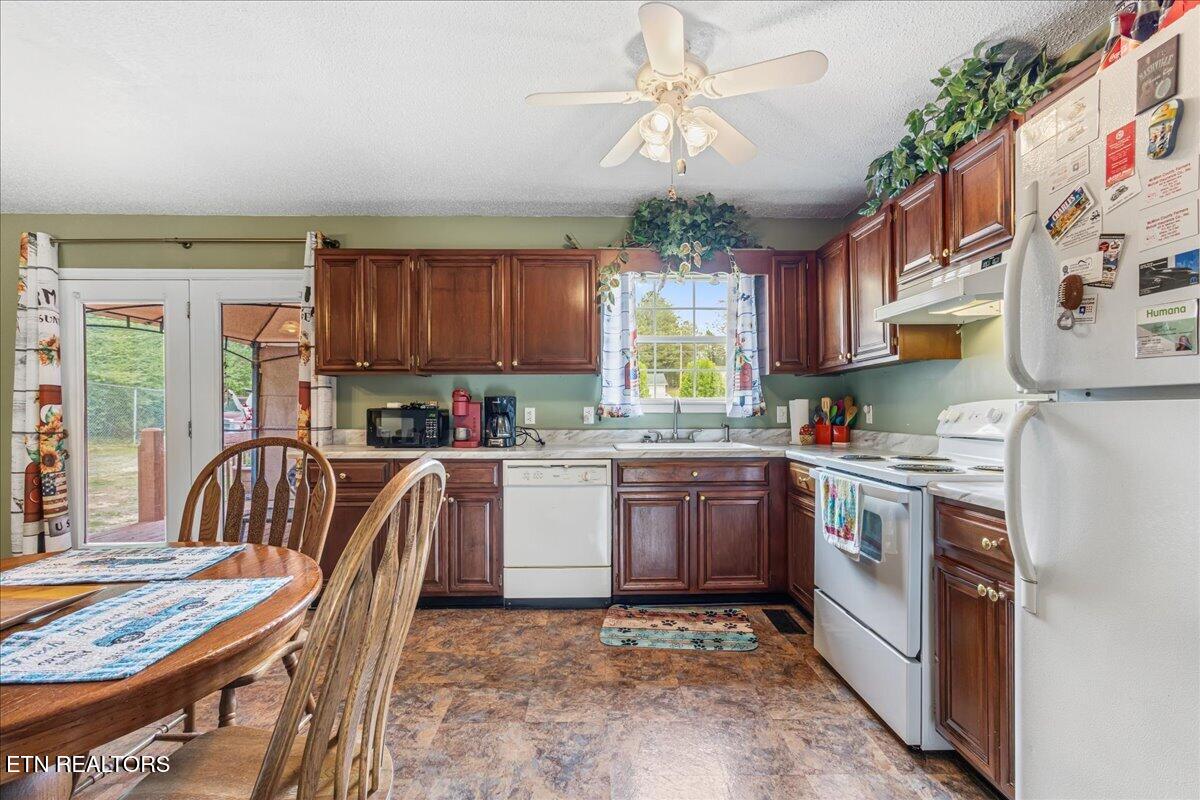 138 County Road 151 Riceville TN 37370