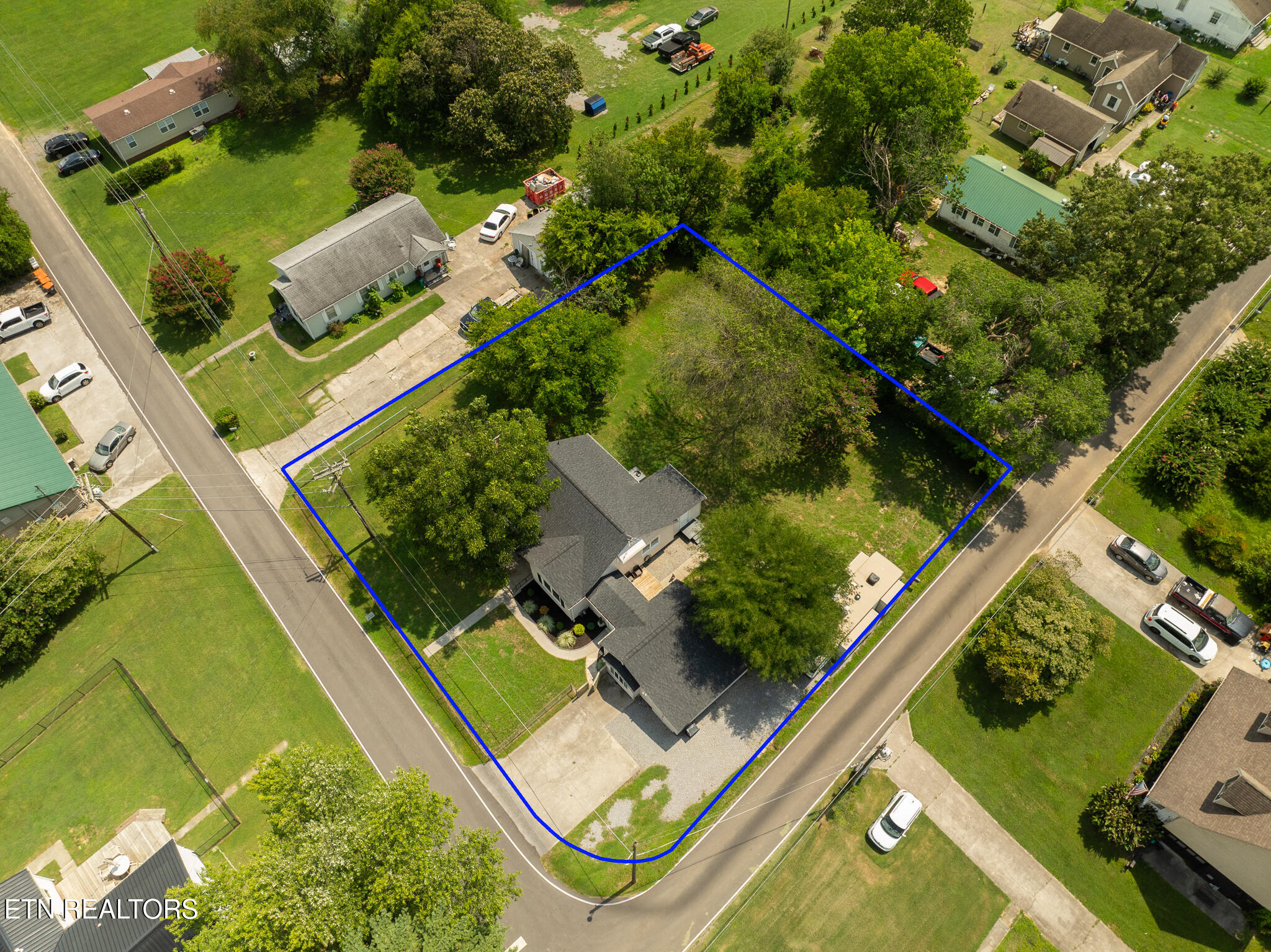 1027 Harrisdale Street Maryville TN 37801