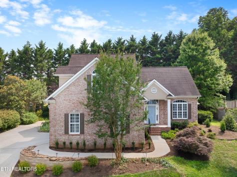 7008 Shady Knoll Lane Knoxville TN 37919