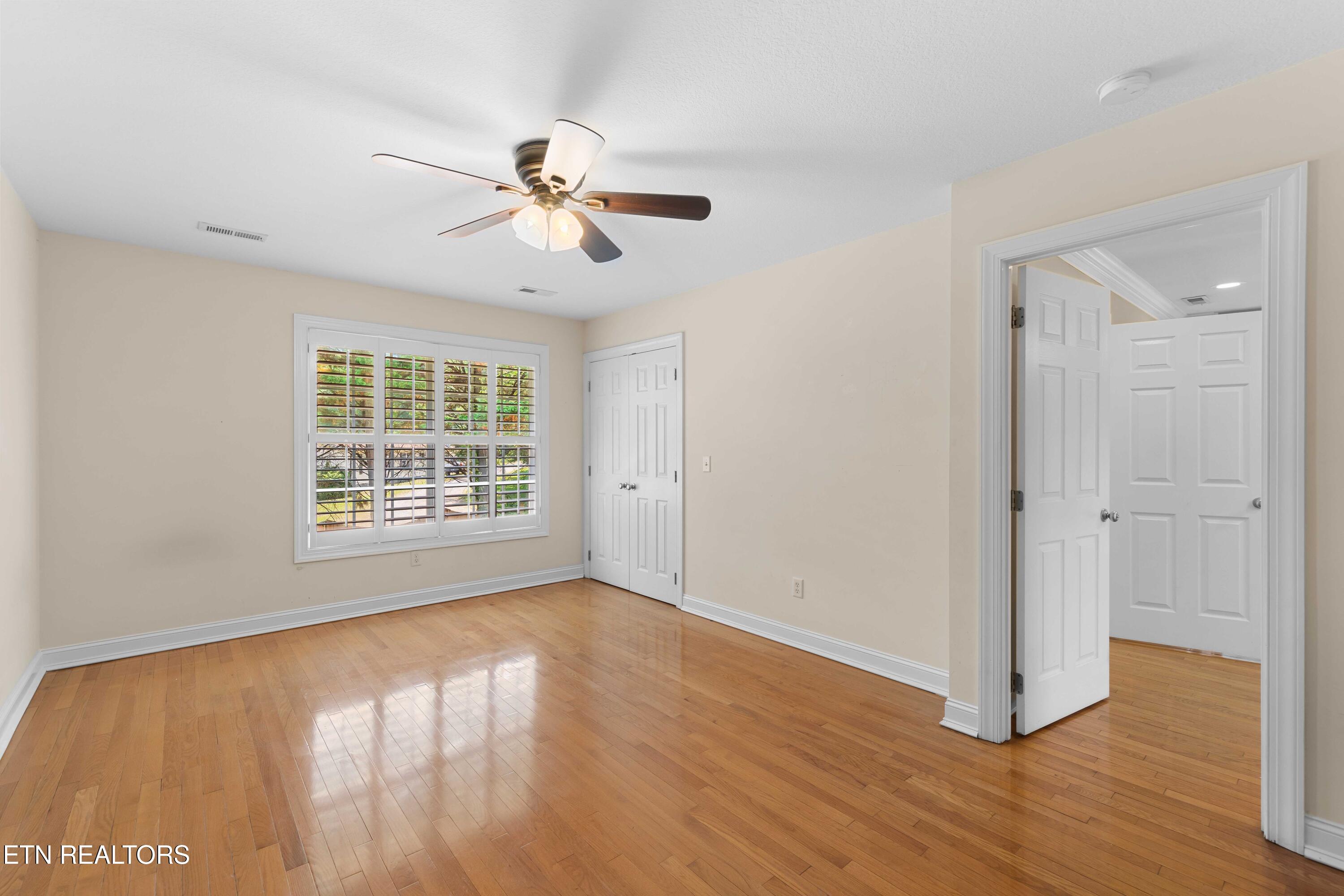 7008 Shady Knoll Lane Knoxville TN 37919