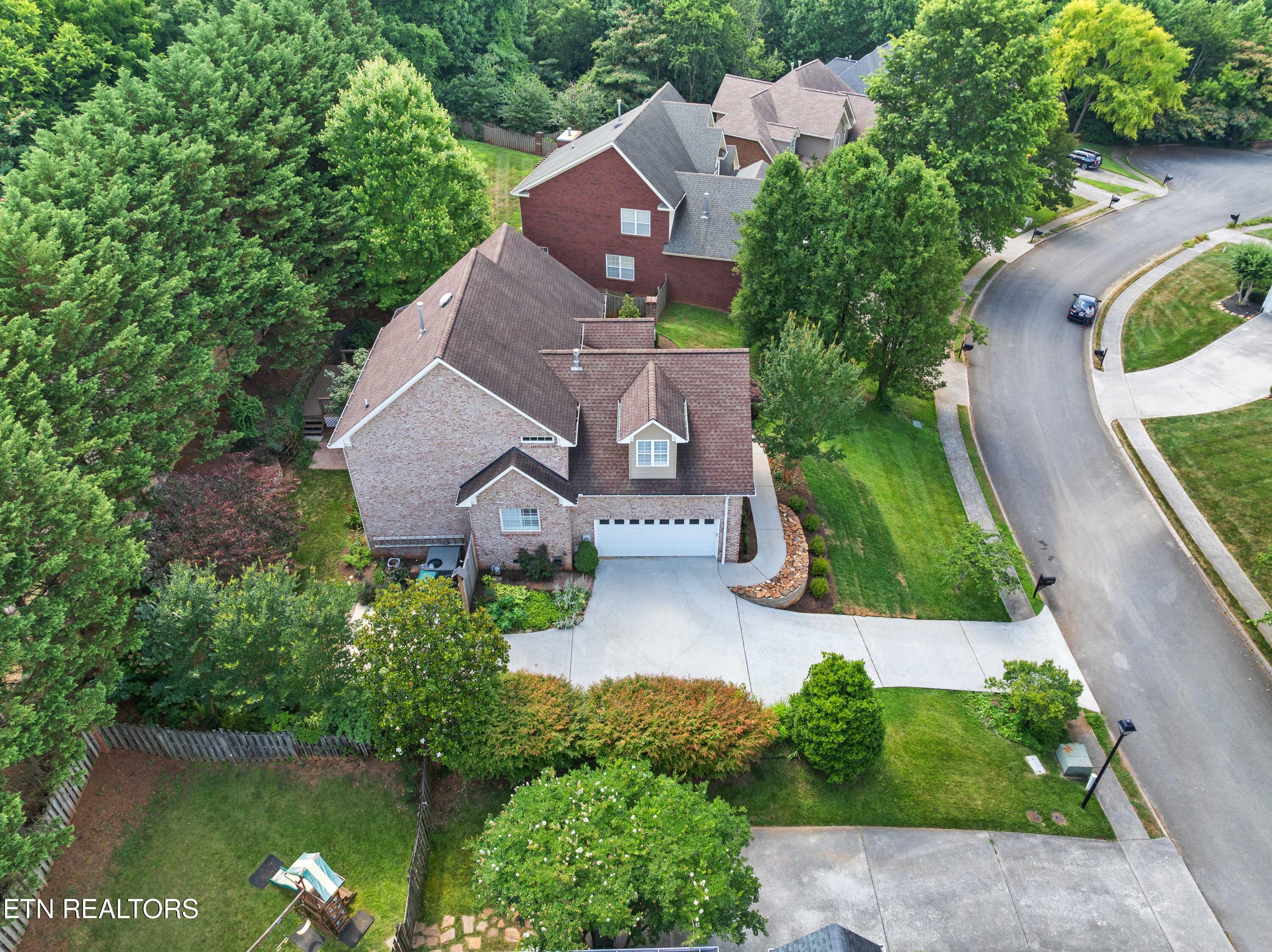 7008 Shady Knoll Lane Knoxville TN 37919