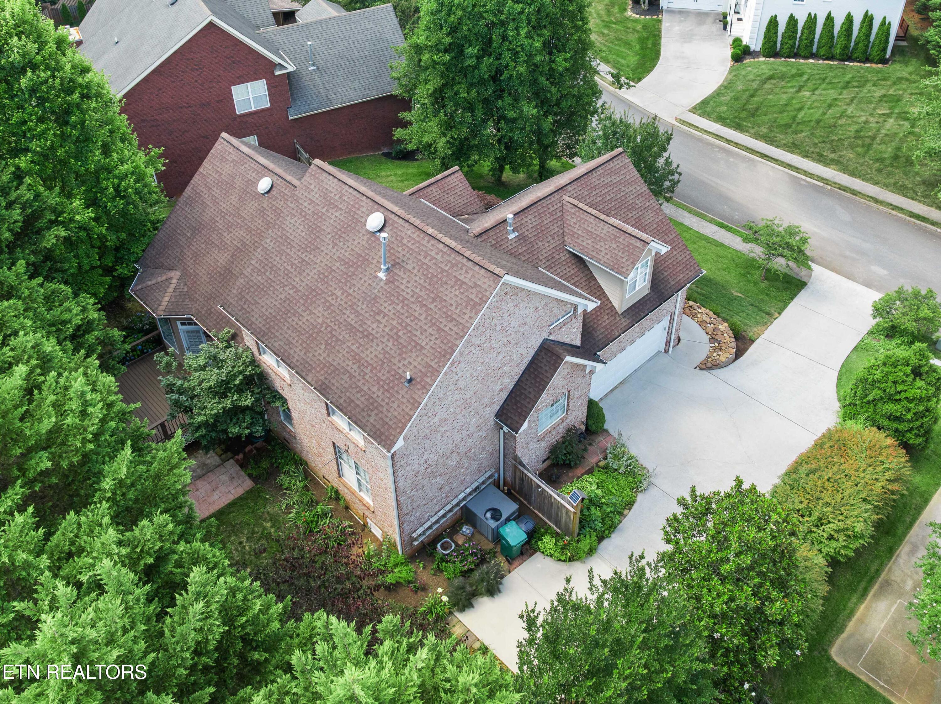 7008 Shady Knoll Lane Knoxville TN 37919