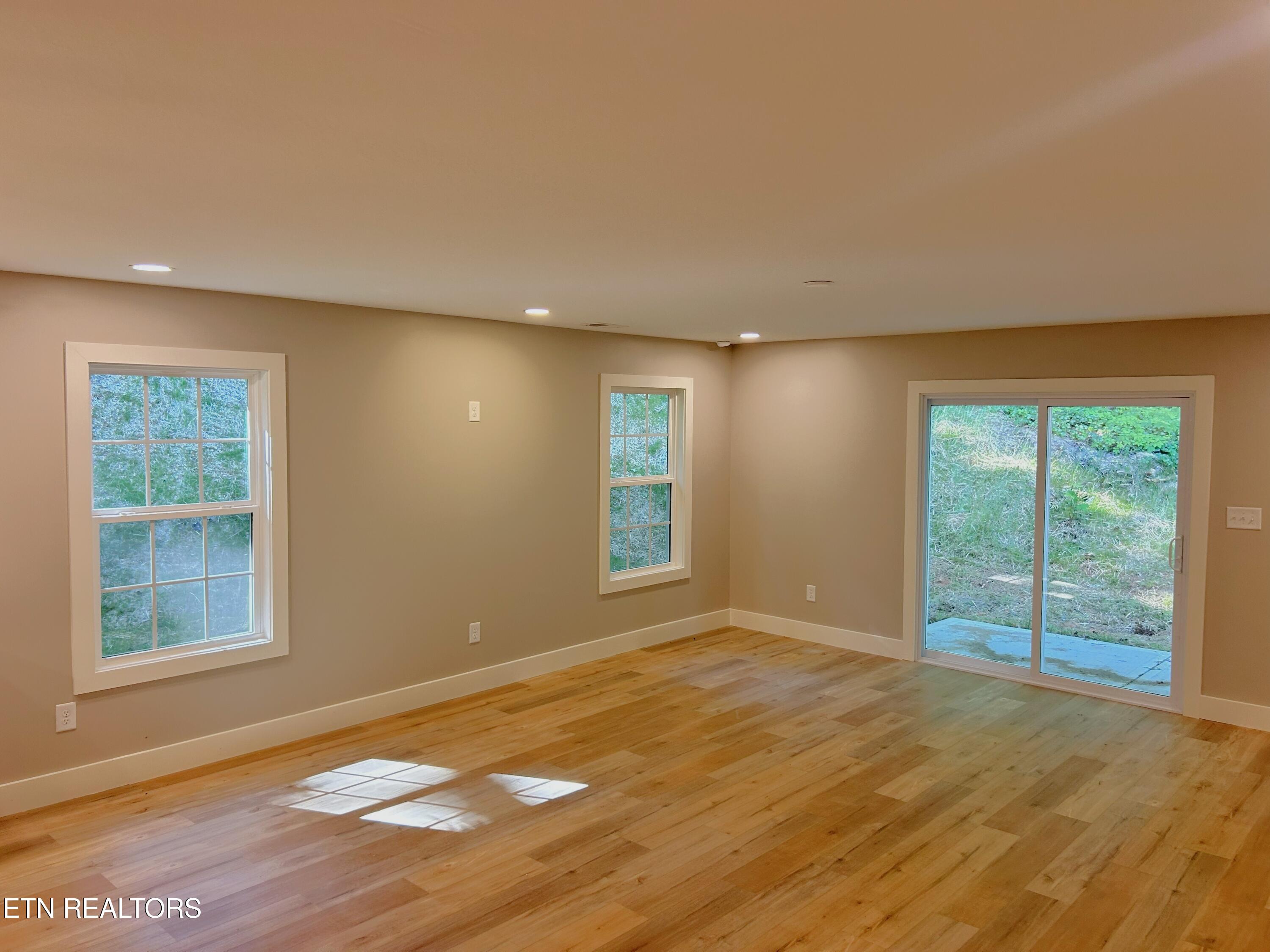 211 Mavis Lane Maryville TN 37804