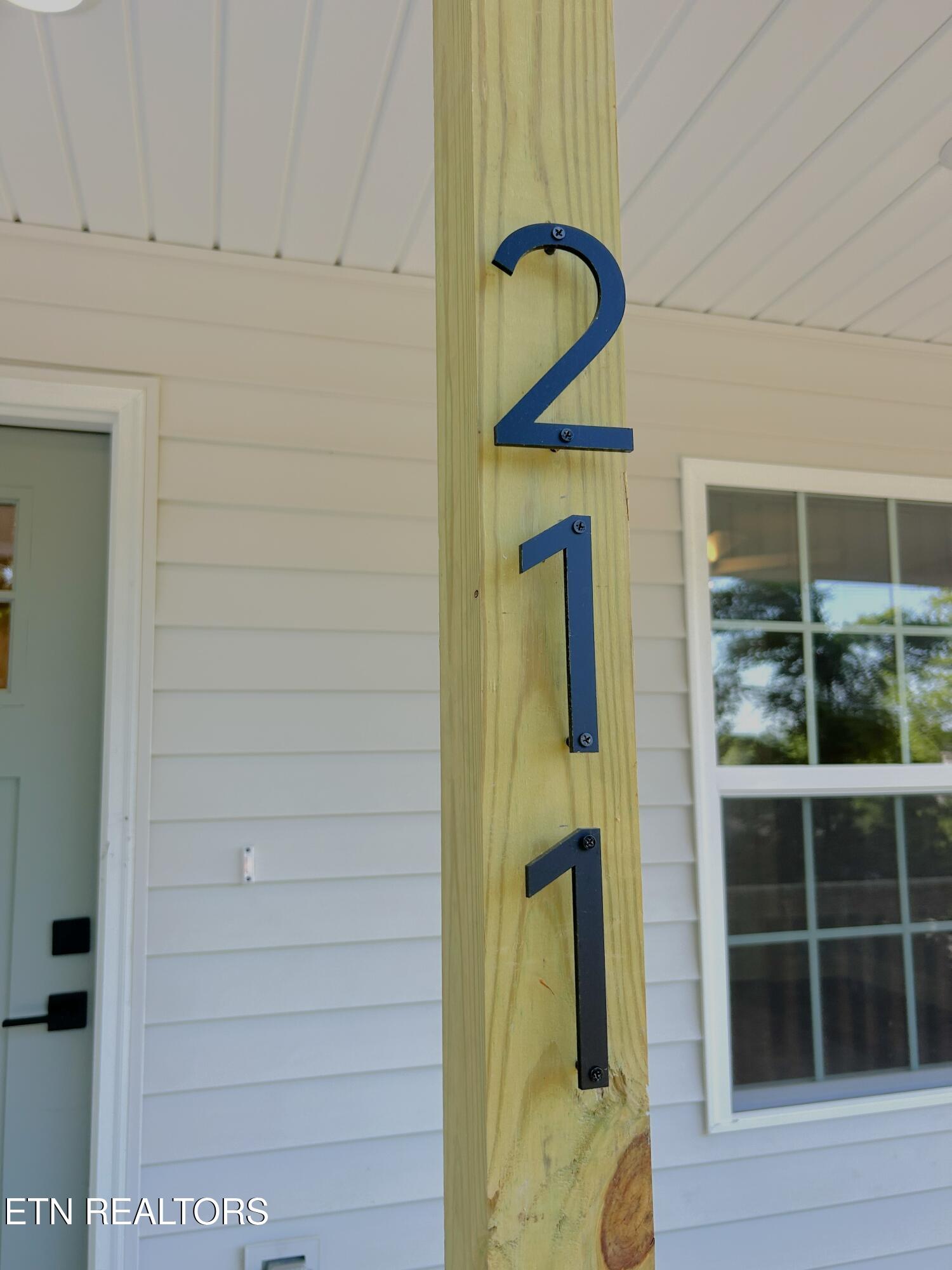211 Mavis Lane Maryville TN 37804