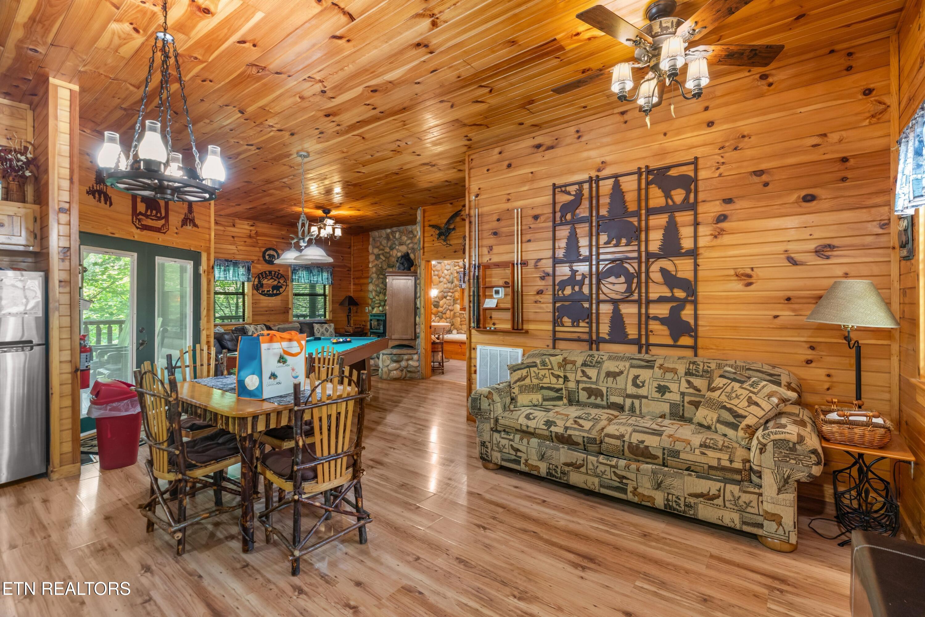 1820 Skyhawk Lane Sevierville TN 37876
