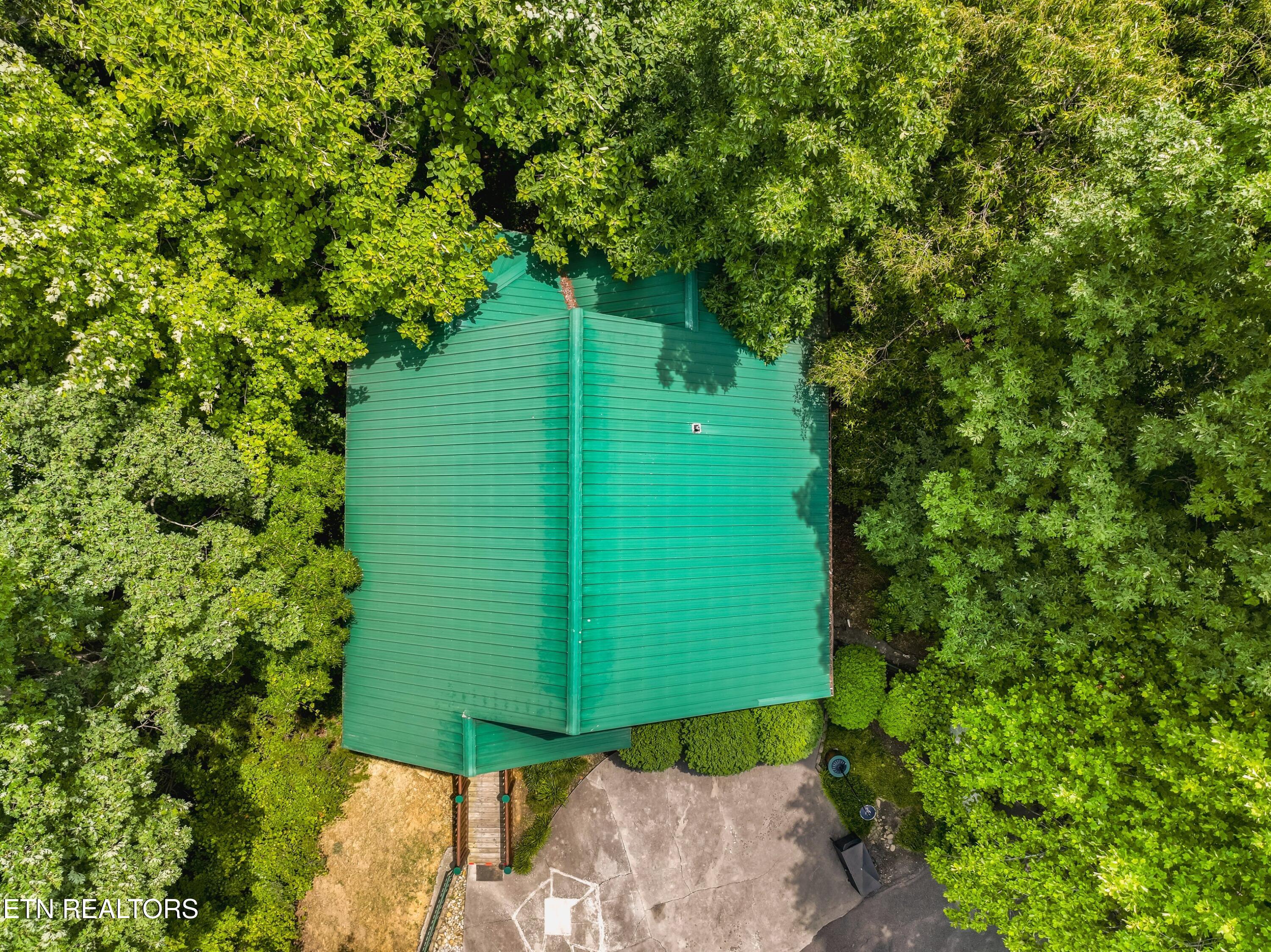 1820 Skyhawk Lane Sevierville TN 37876