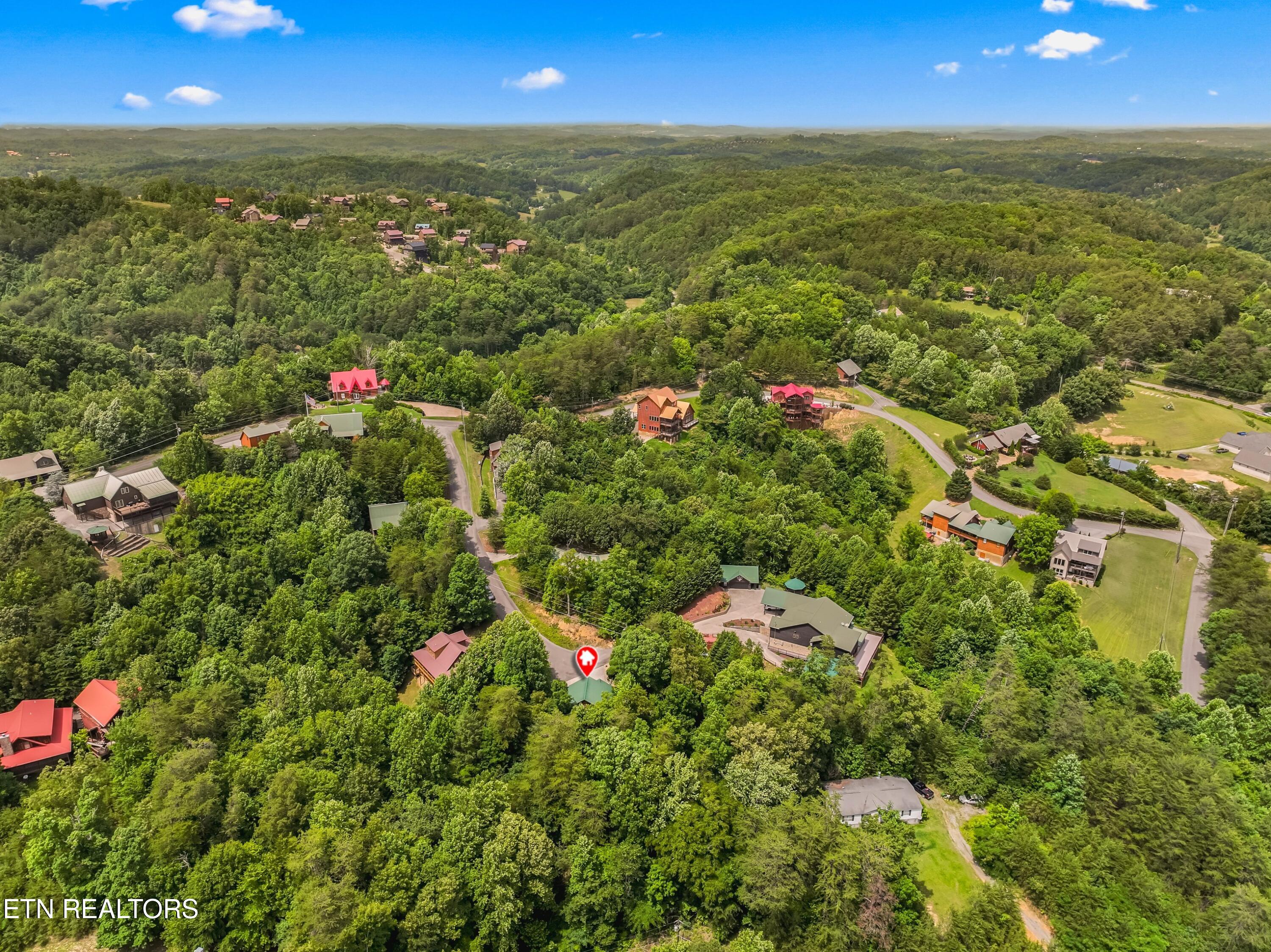 1820 Skyhawk Lane Sevierville TN 37876