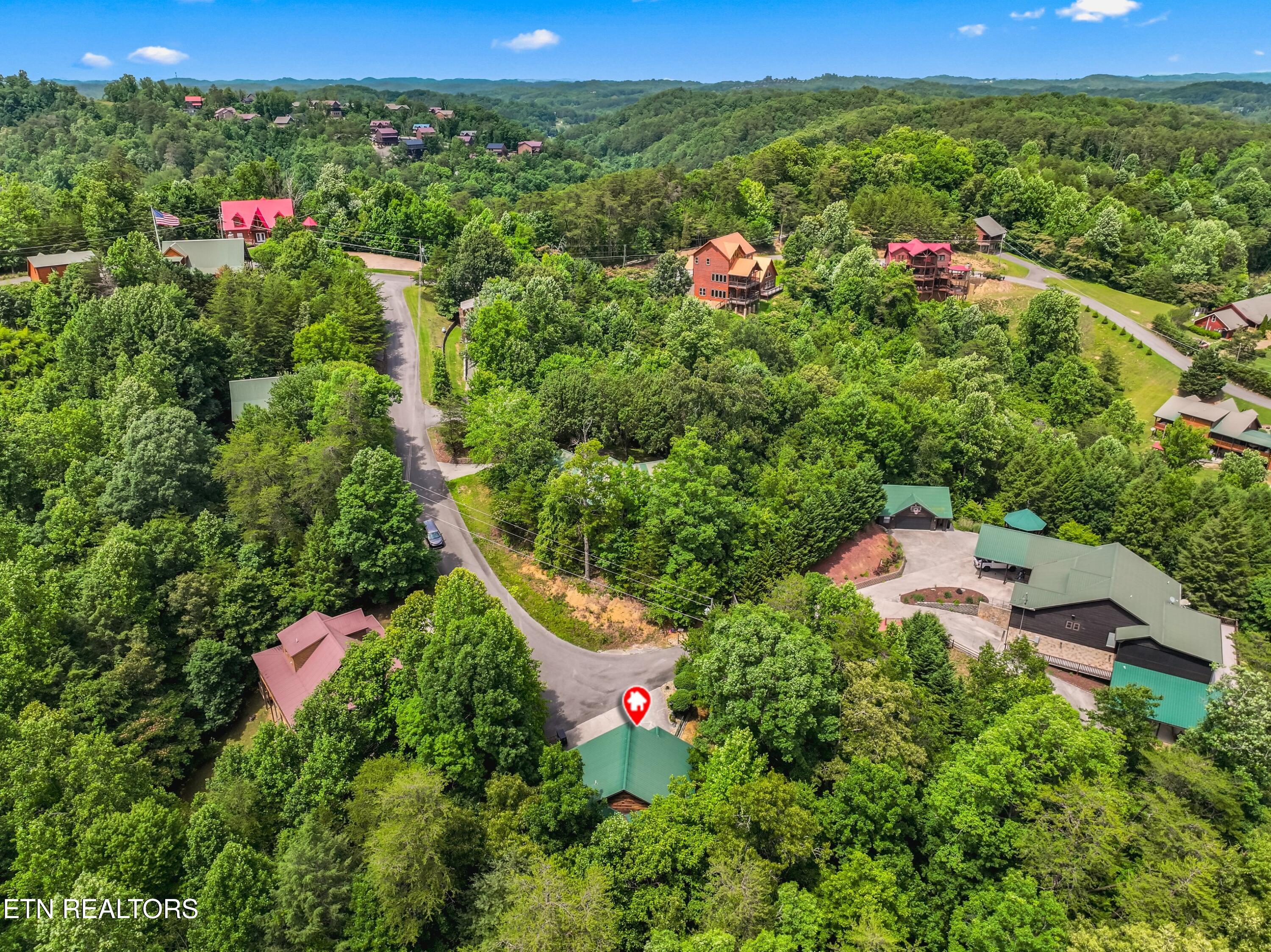 1820 Skyhawk Lane Sevierville TN 37876