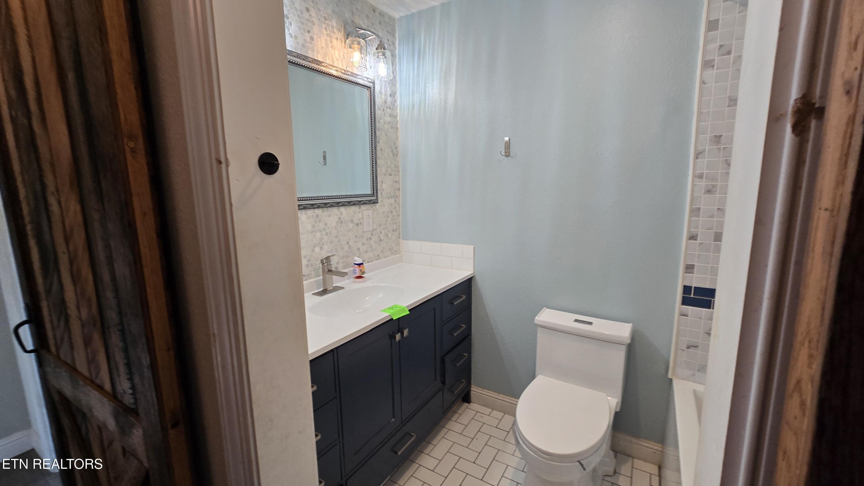 208 Riggs Street Athens TN 37303