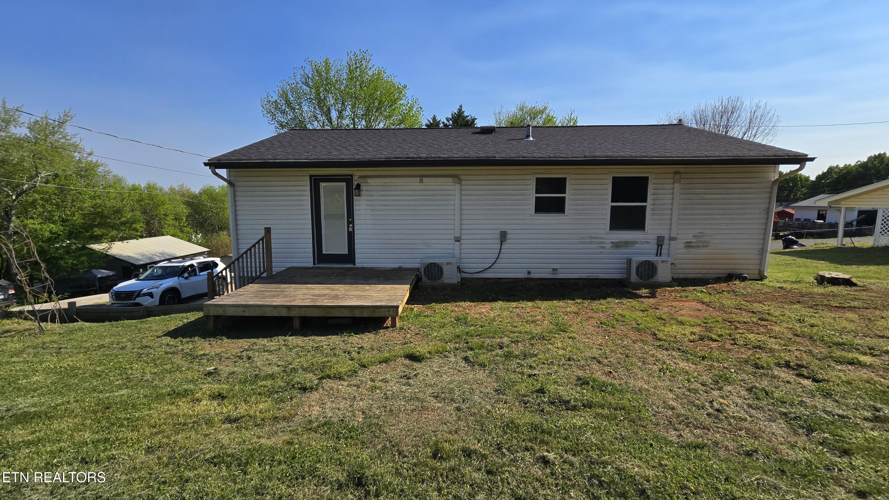 208 Riggs Street Athens TN 37303