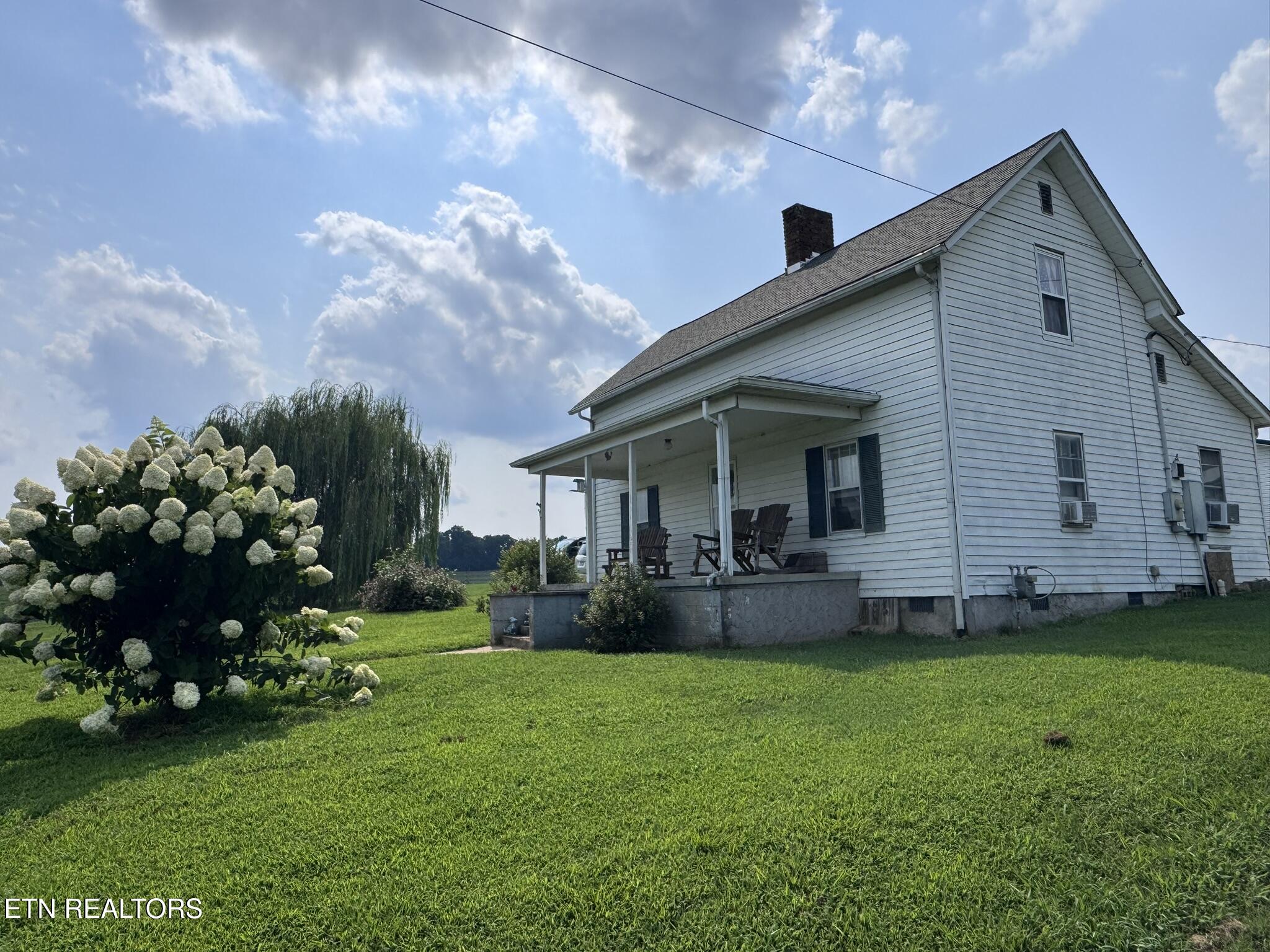 1051 Happy Hollow Road Lenoir City TN 37771