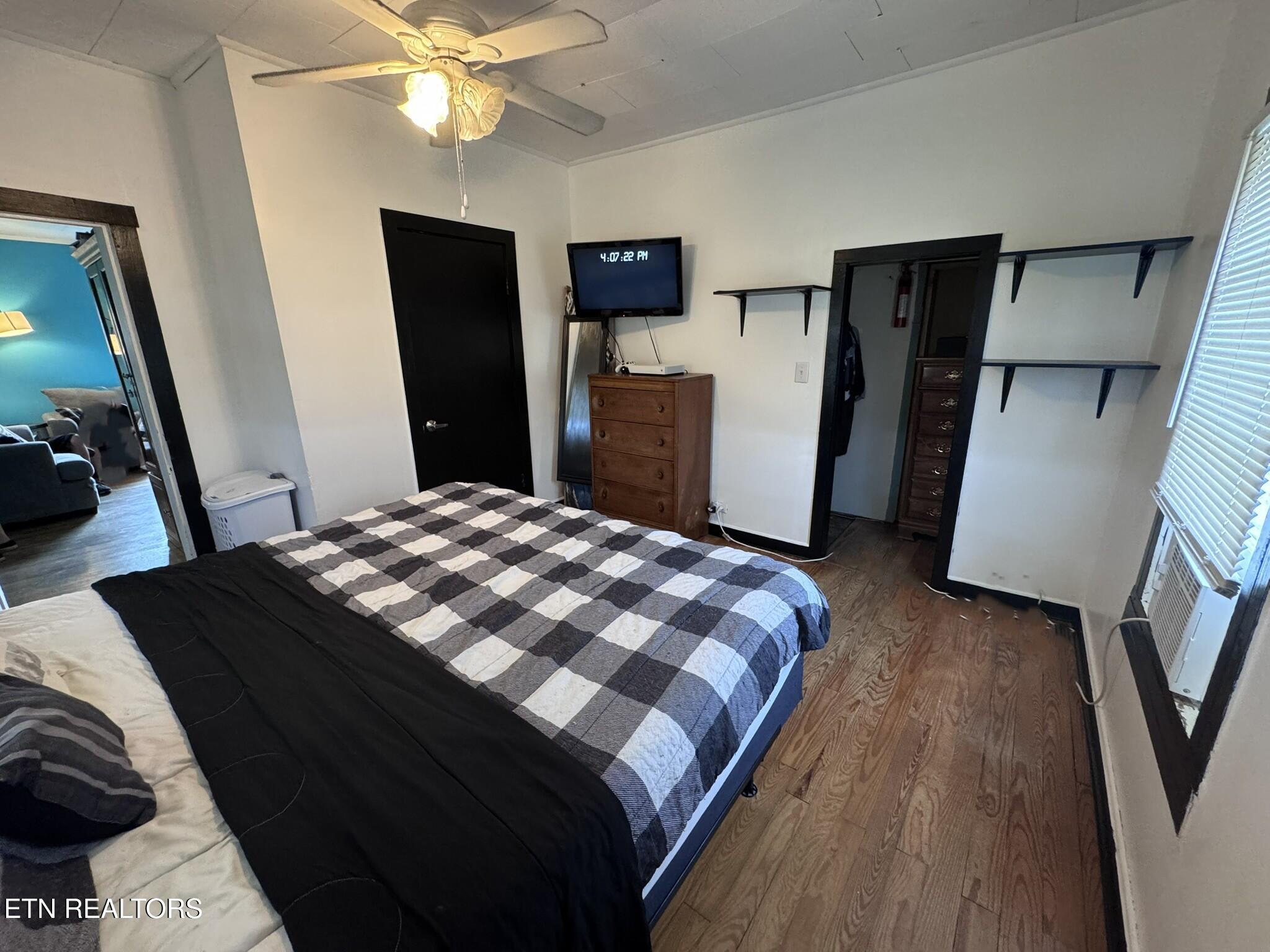 1051 Happy Hollow Road Lenoir City TN 37771