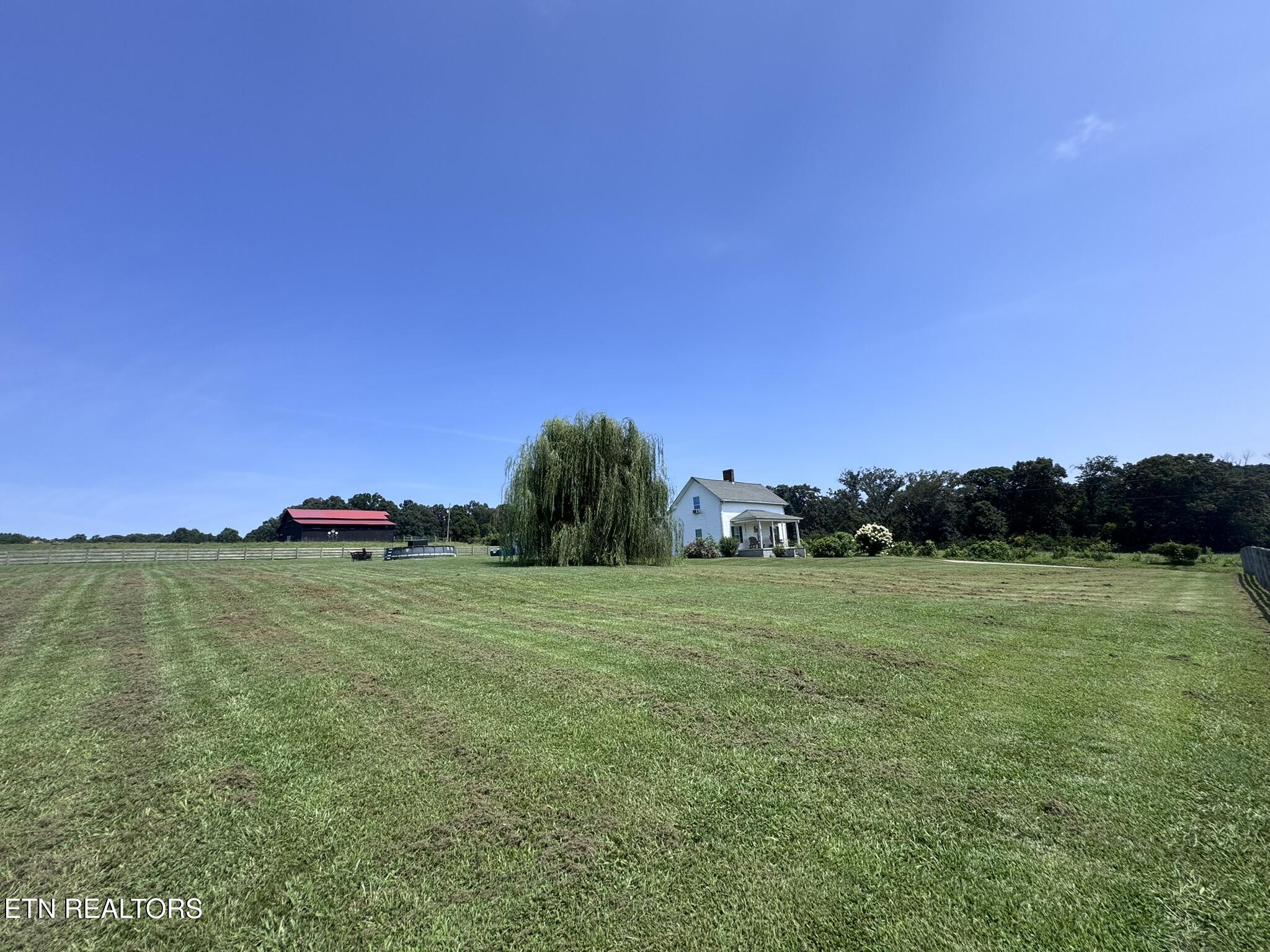 1051 Happy Hollow Road Lenoir City TN 37771