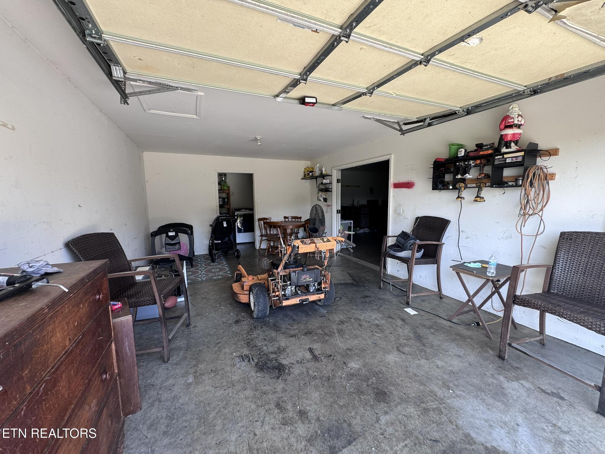1051 Happy Hollow Road Lenoir City TN 37771