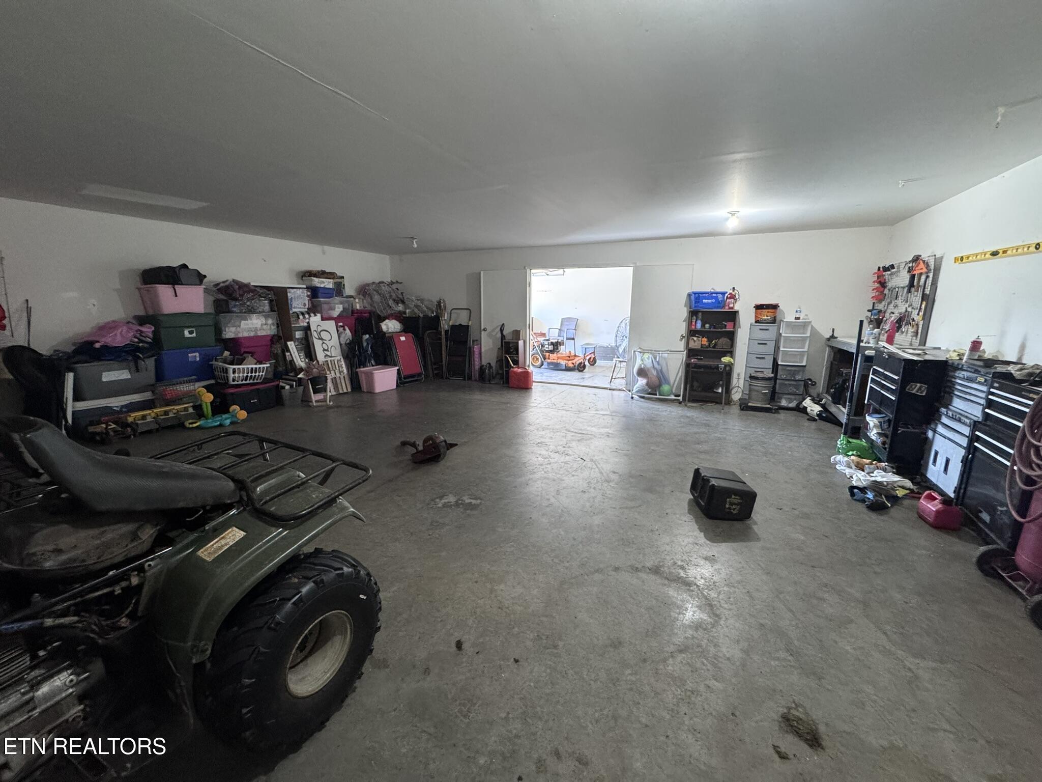 1051 Happy Hollow Road Lenoir City TN 37771