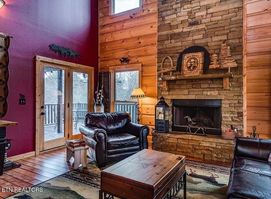 167 Bunkhouse Road Spencer TN 38585