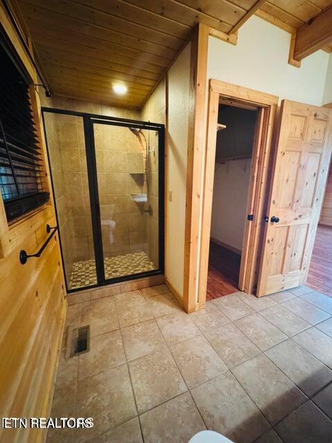 167 Bunkhouse Road Spencer TN 38585