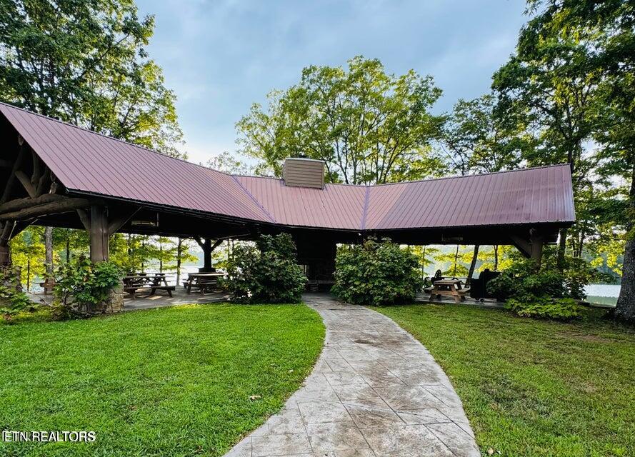 167 Bunkhouse Road Spencer TN 38585