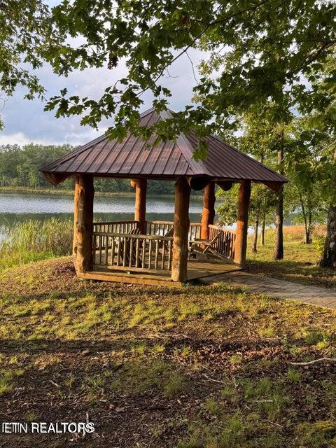 167 Bunkhouse Road Spencer TN 38585